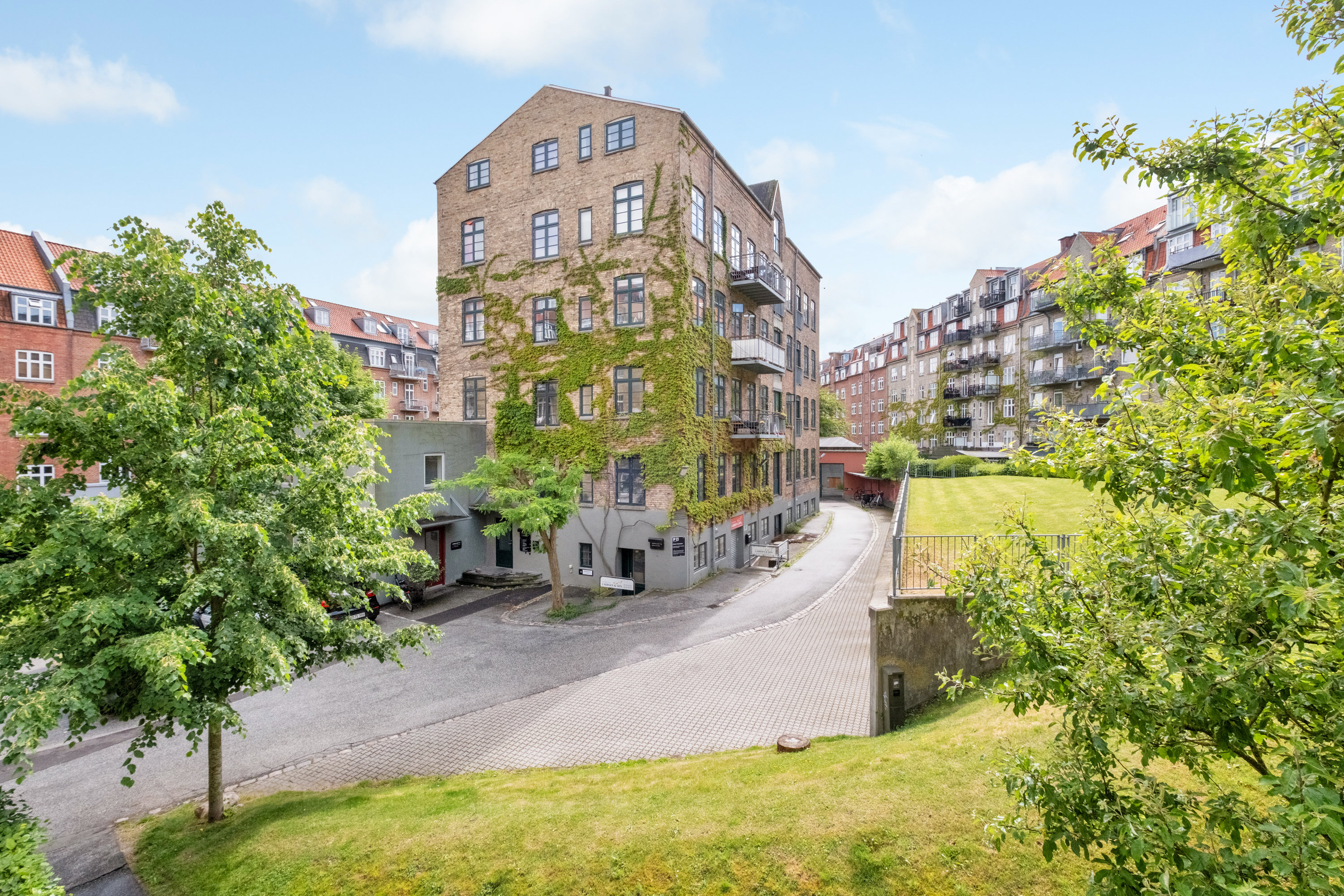 Fremhævet ejendommen billede i fuldskærmstilstand. Billede af Grønnegade 77D, 3. th., 8000 Aarhus C