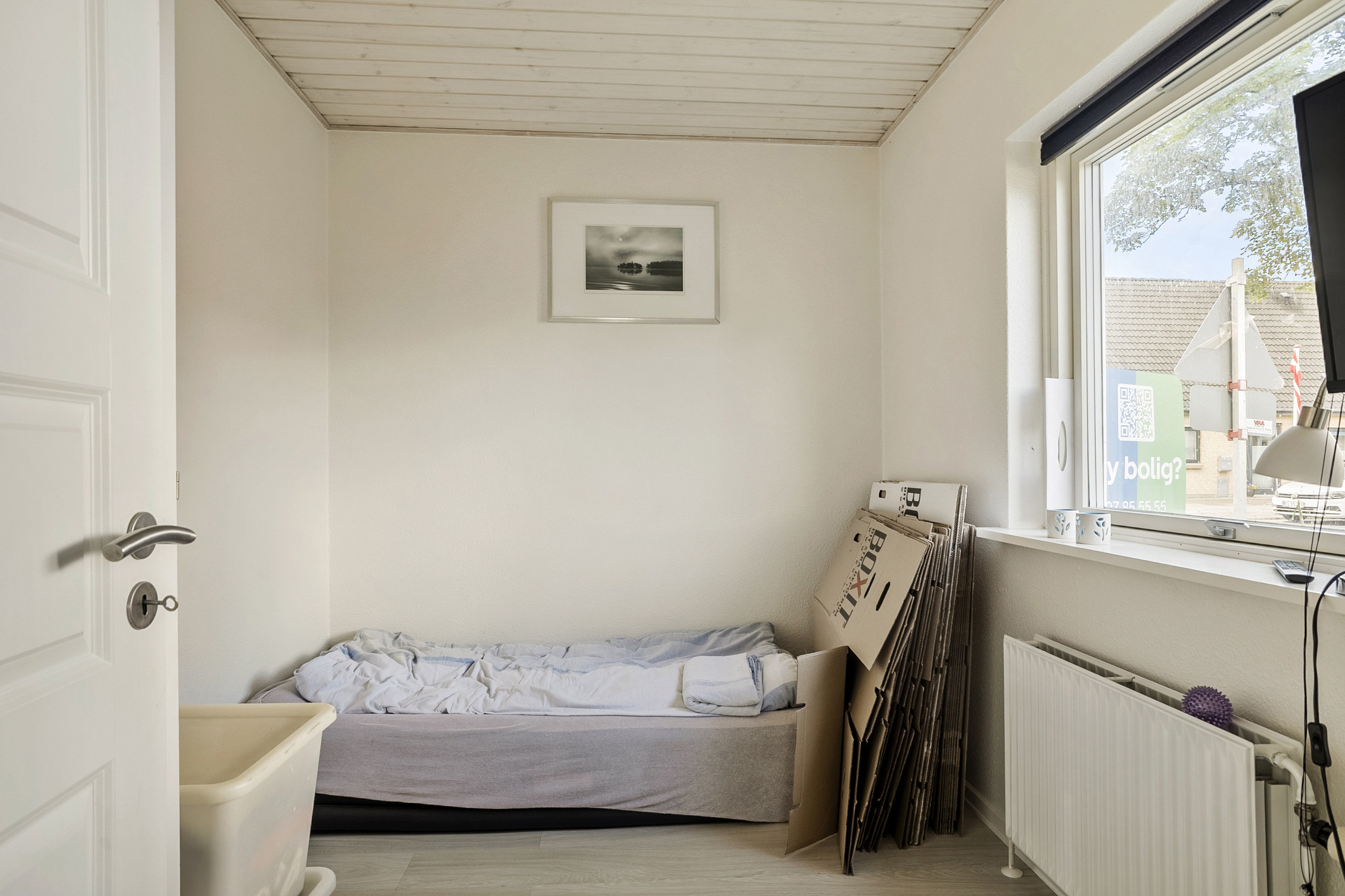 Fremhævet soveværelse billede i fuldskærmstilstand. Billede af Reberbanen 2A, st.., 6990 Ulfborg