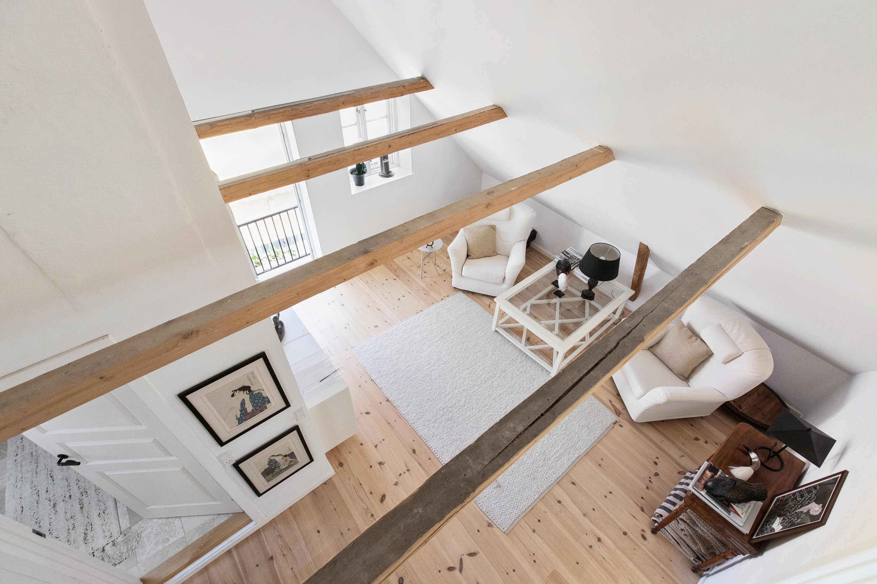 Fremhævet trappe billede i fuldskærmstilstand. Billede af Lodsstræde 4B, st. th., 2791 Dragør
