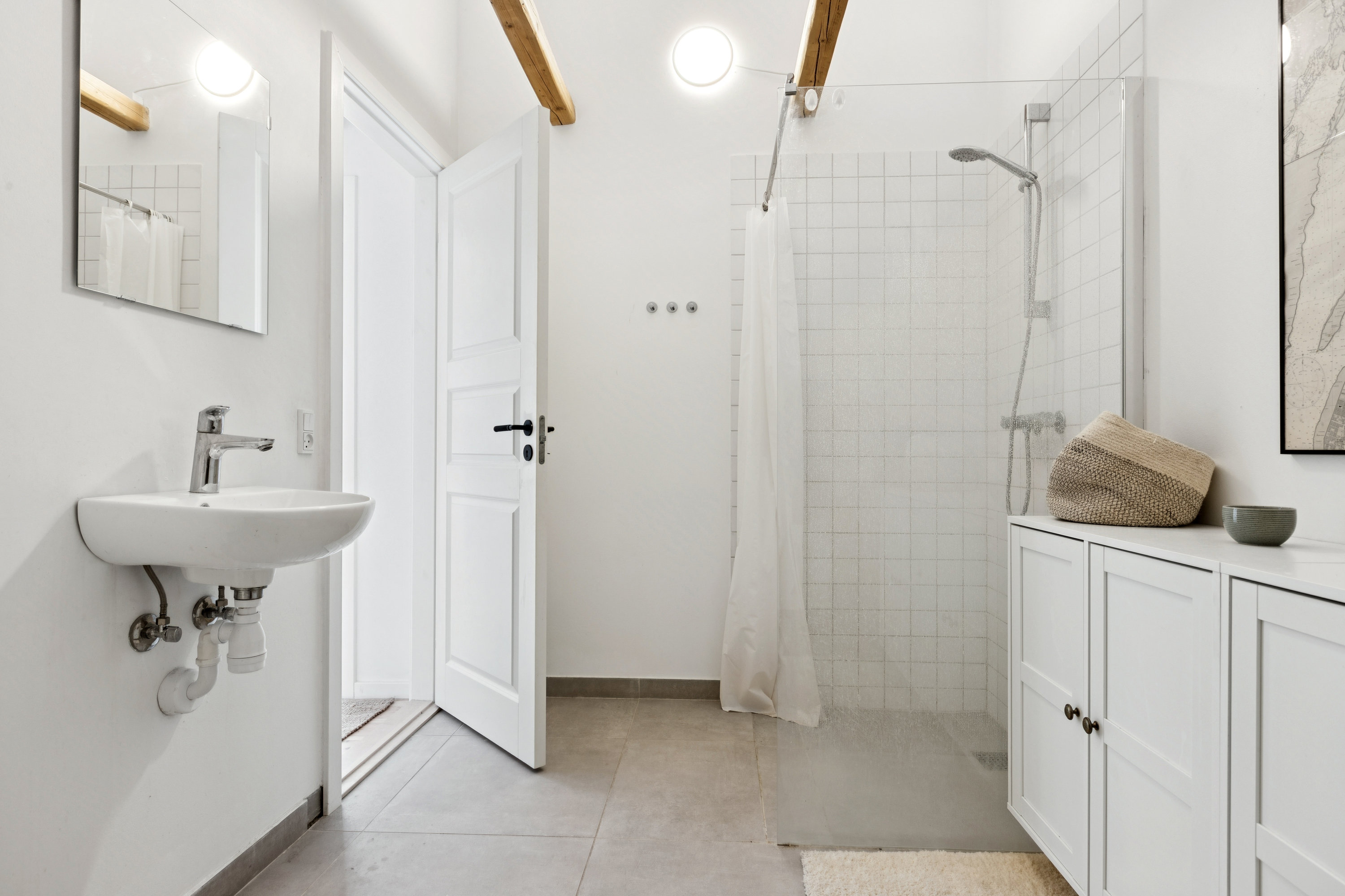Fremhævet badeværelse billede i fuldskærmstilstand. Billede af Lodsstræde 4B, st. th., 2791 Dragør