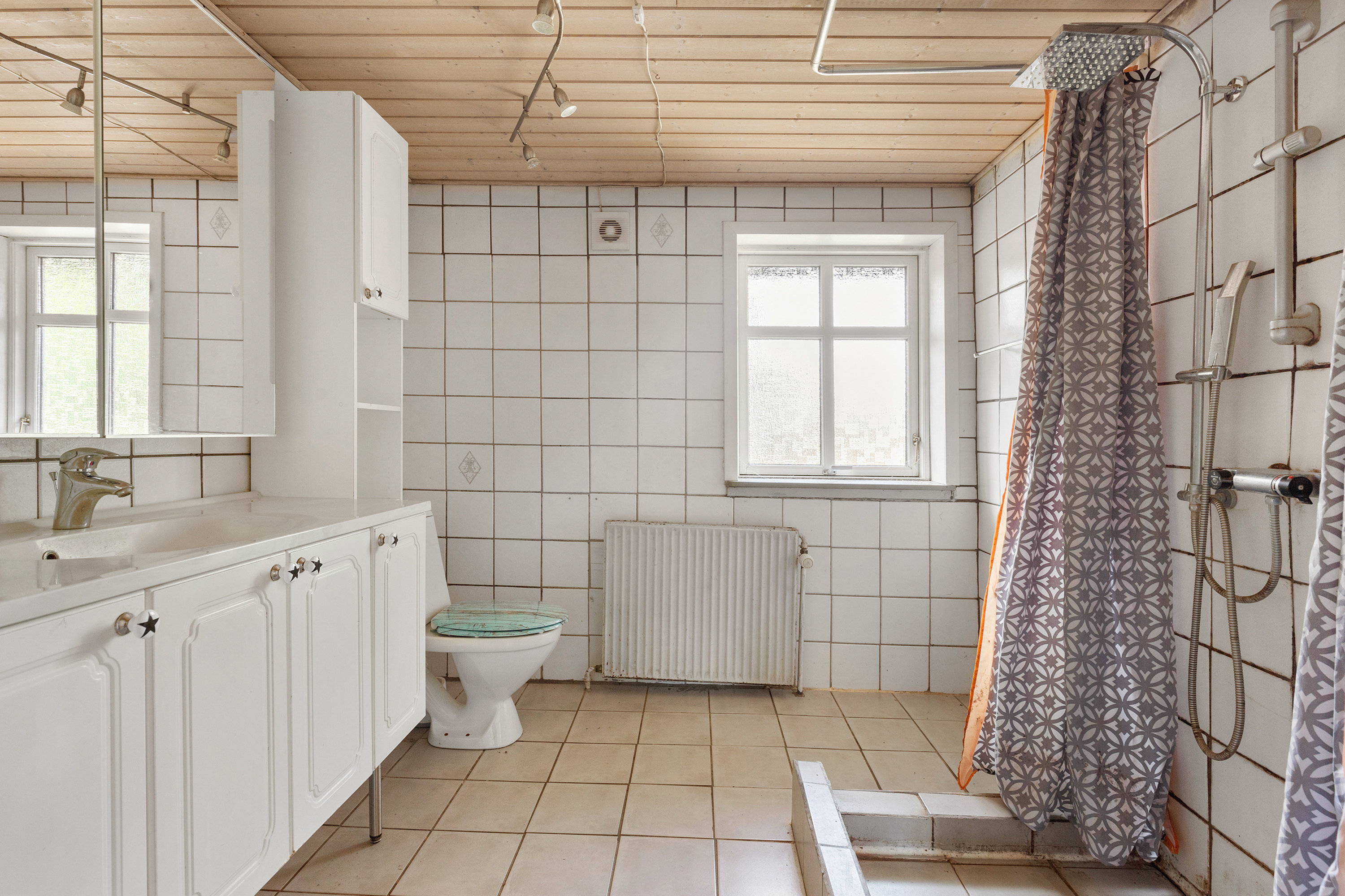 Fremhævet badeværelse billede i fuldskærmstilstand. Billede af Korsholmvej 9, Korsholm, 9690 Fjerritslev