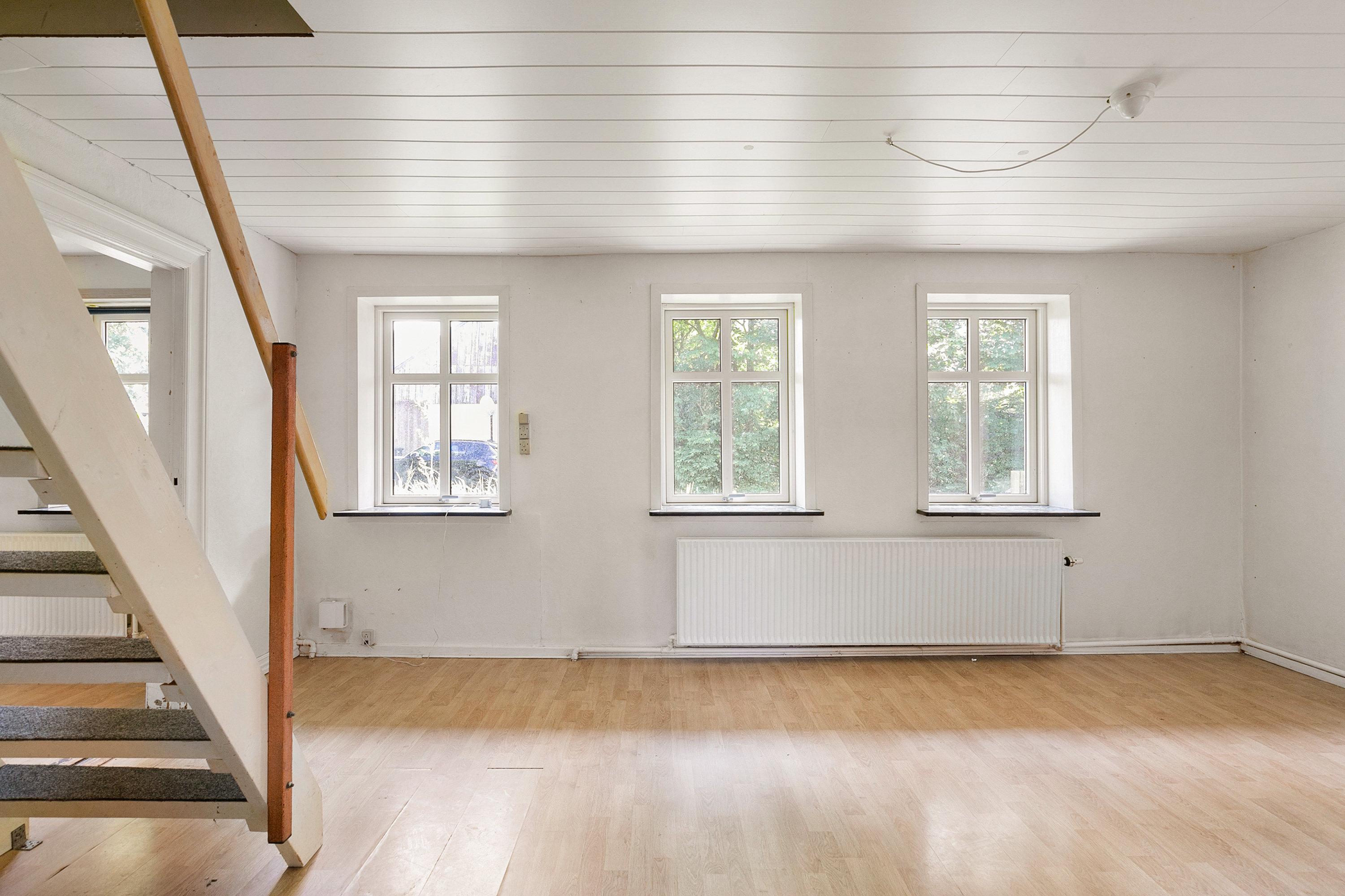Fremhævet stue billede i fuldskærmstilstand. Billede af Korsholmvej 9, Korsholm, 9690 Fjerritslev