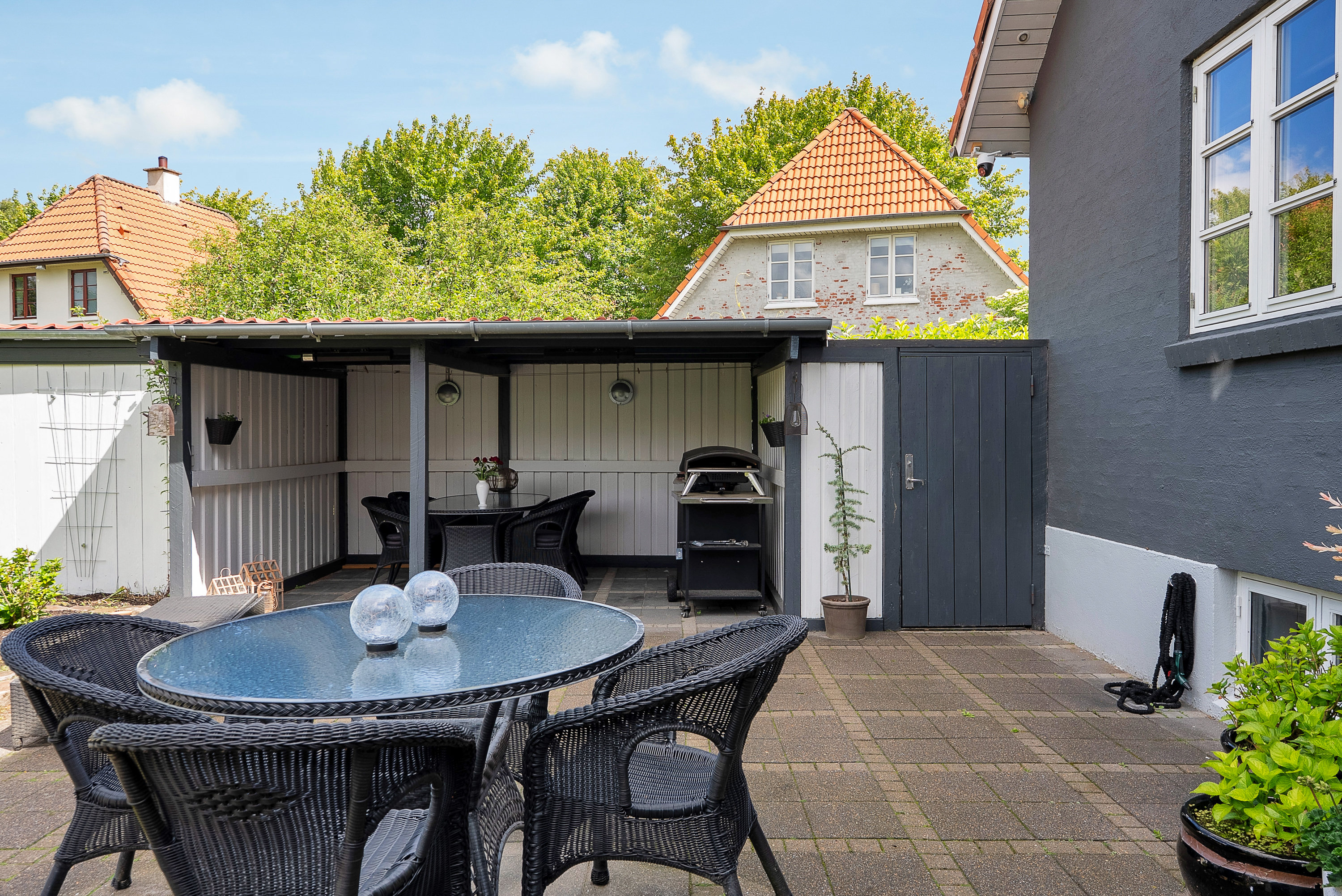 Fremhævet terrasse billede i fuldskærmstilstand. Billede af Valhalsvej 13, Bolbro, 5200 Odense V