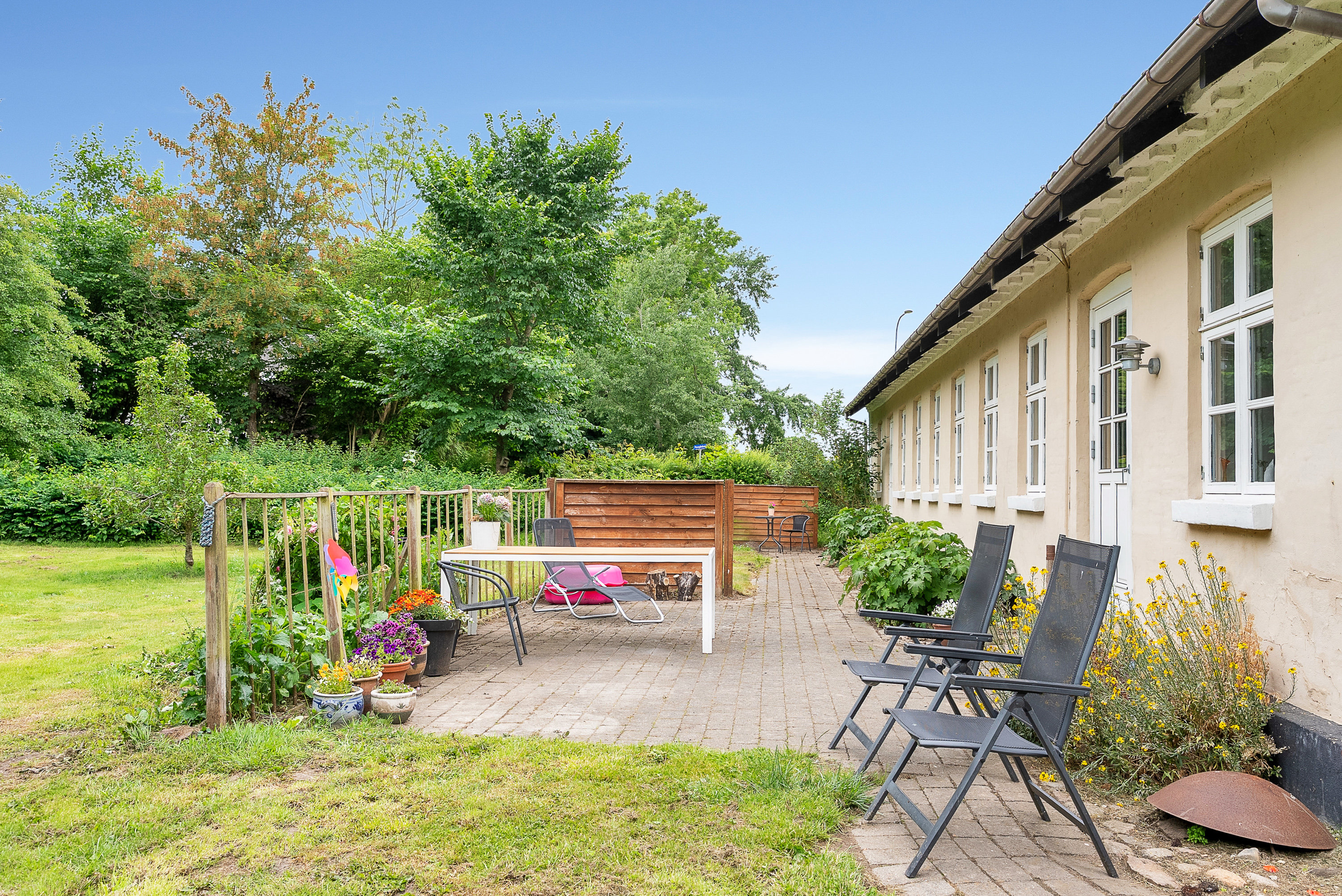 Fremhævet terrasse billede i fuldskærmstilstand. Billede af Brolundvej 30, Sdr. Esterbølle, 5471 Søndersø