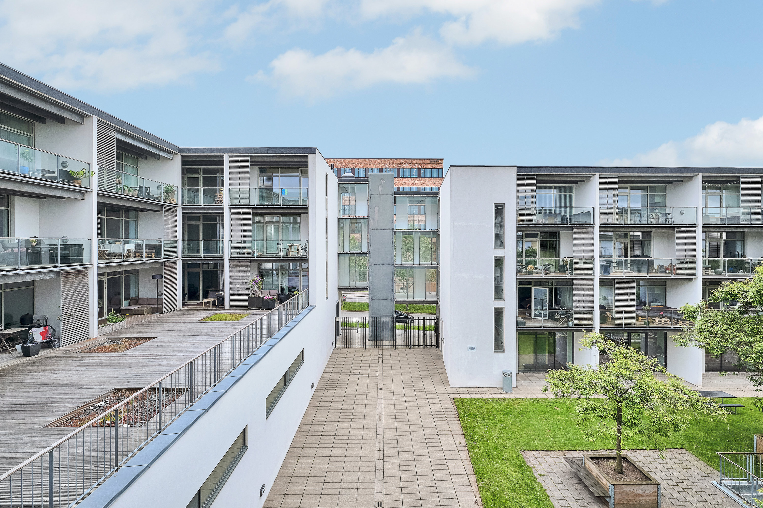 Fremhævet bag facade billede i fuldskærmstilstand. Billede af Finderupvej 5, 3. 6., 8000 Aarhus C
