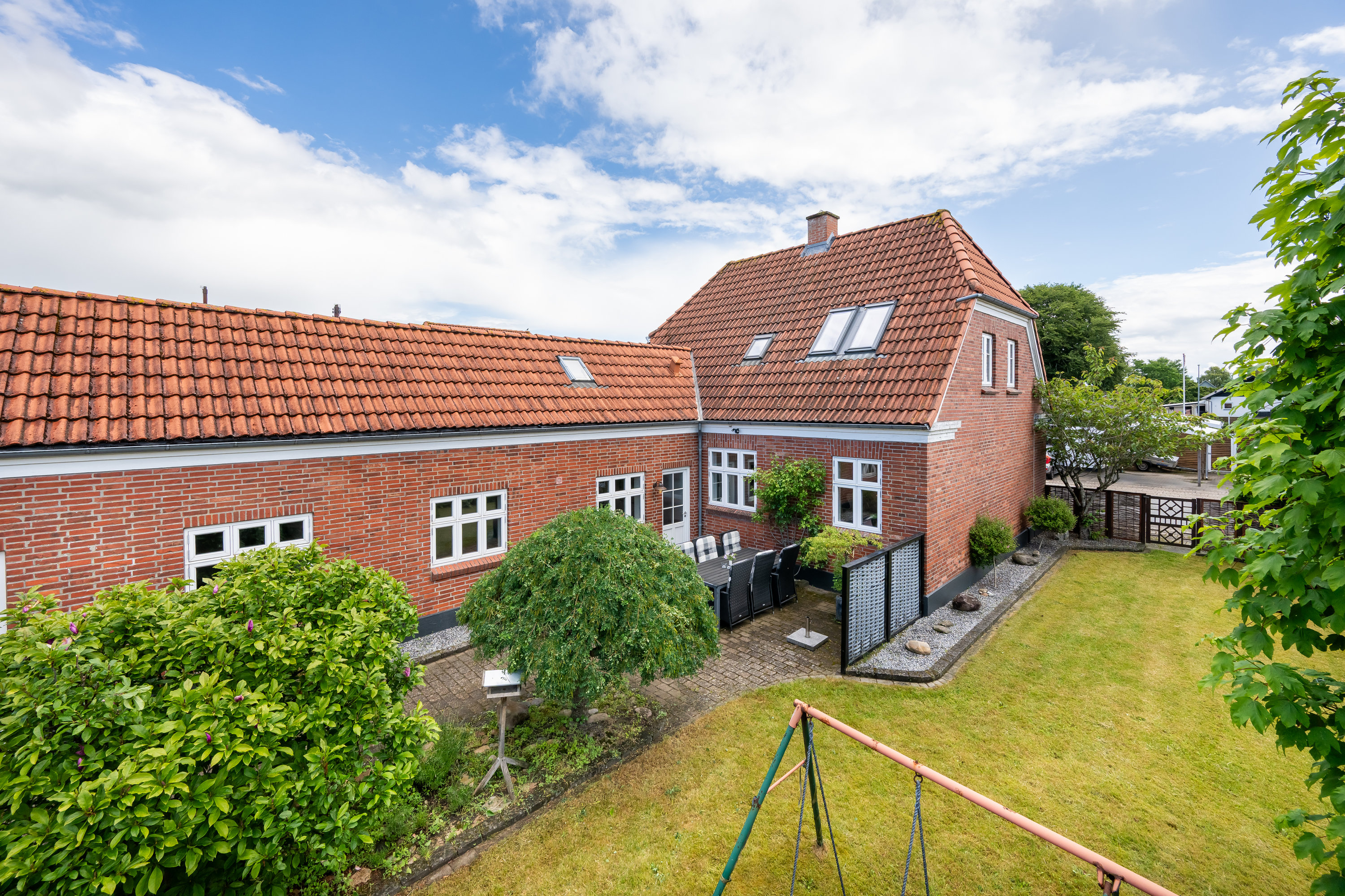 Fremhævet facade billede i fuldskærmstilstand. Billede af Grønnegade 11, 6880 Tarm