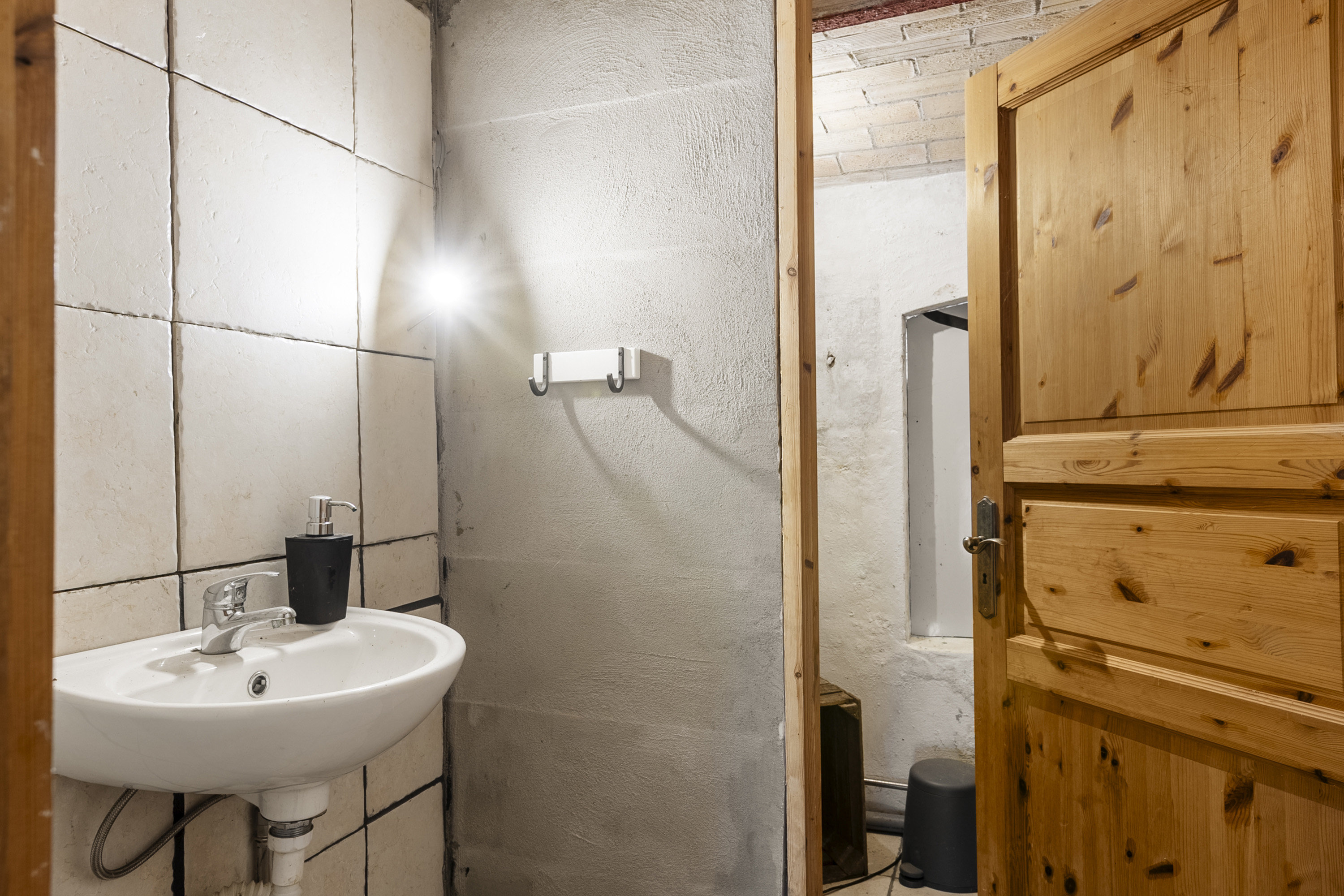 Fremhævet toilet billede i fuldskærmstilstand. Billede af Undelevvej 22, Lundtoft, 6200 Aabenraa