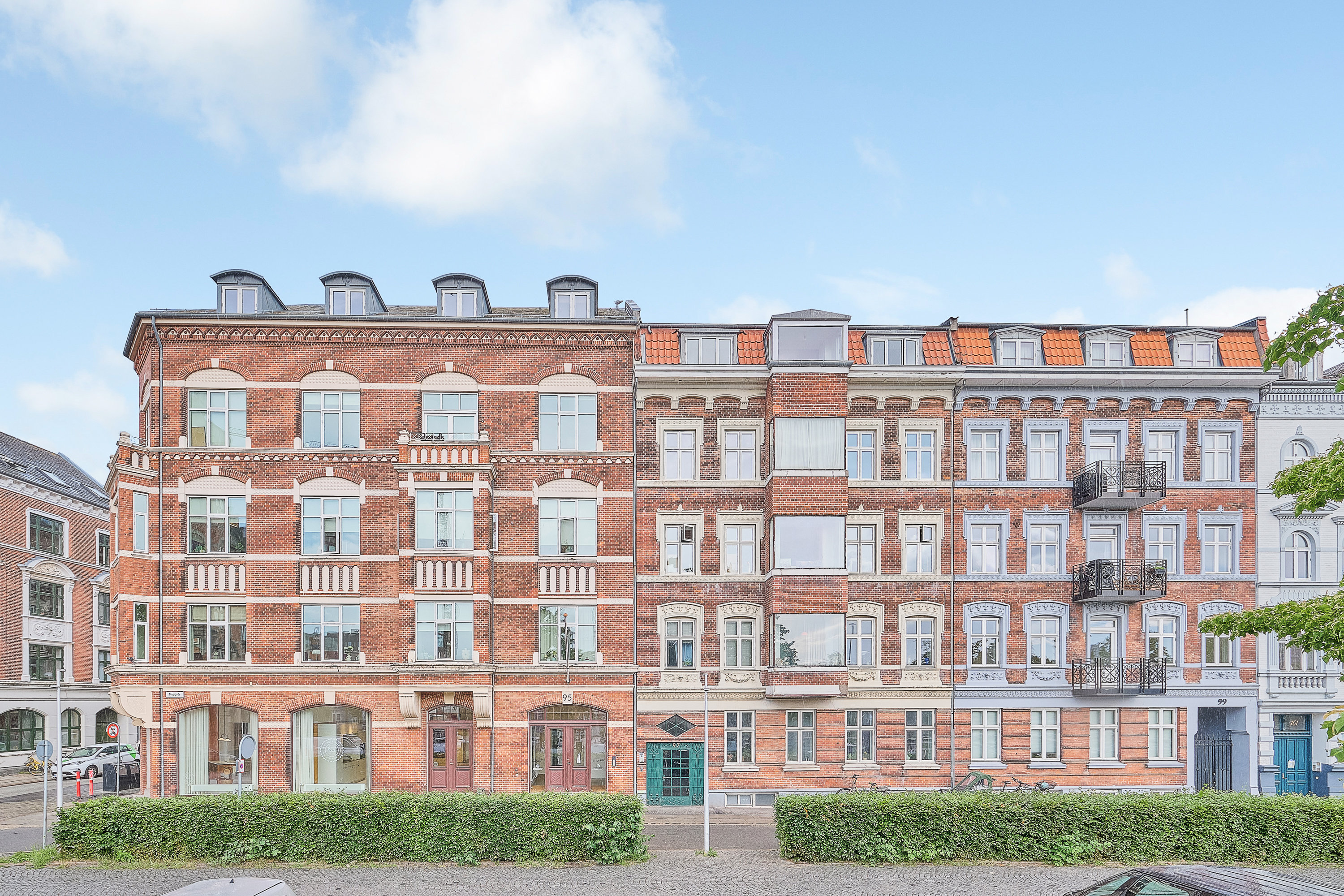Fremhævet facade billede i fuldskærmstilstand. Billede af Mejlgade 97, 2., 8000 Aarhus C