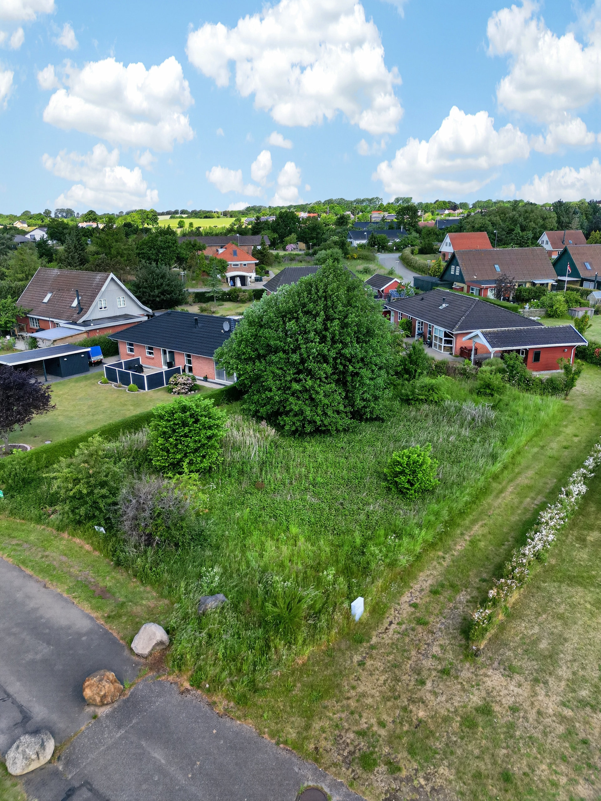 Fremhævet luftfoto billede i fuldskærmstilstand. Billede af Ericalyngen 8, 4573 Højby