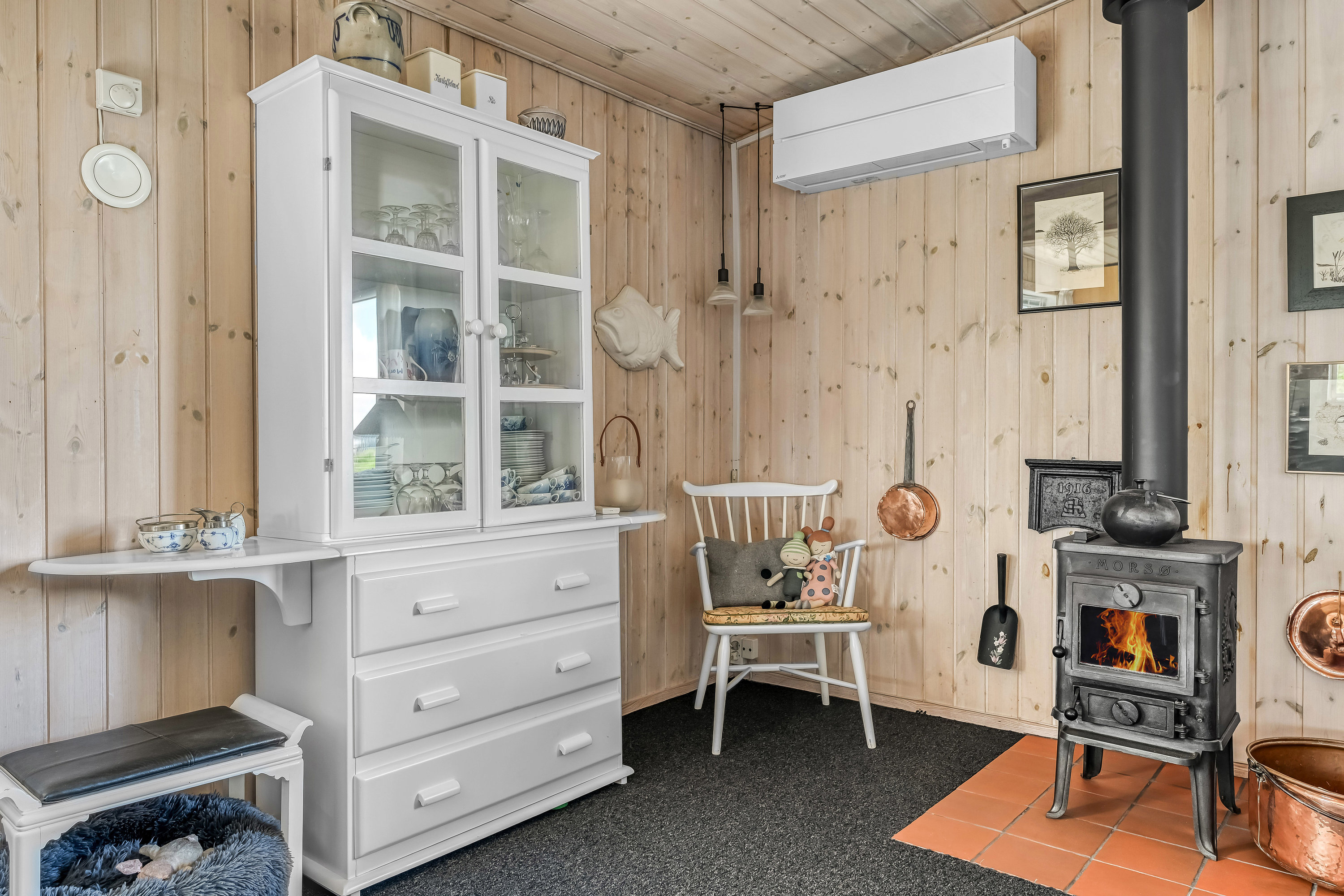 Fremhævet stue billede i fuldskærmstilstand. Billede af Slunden 55, Rindby Strand, 6720 Fanø