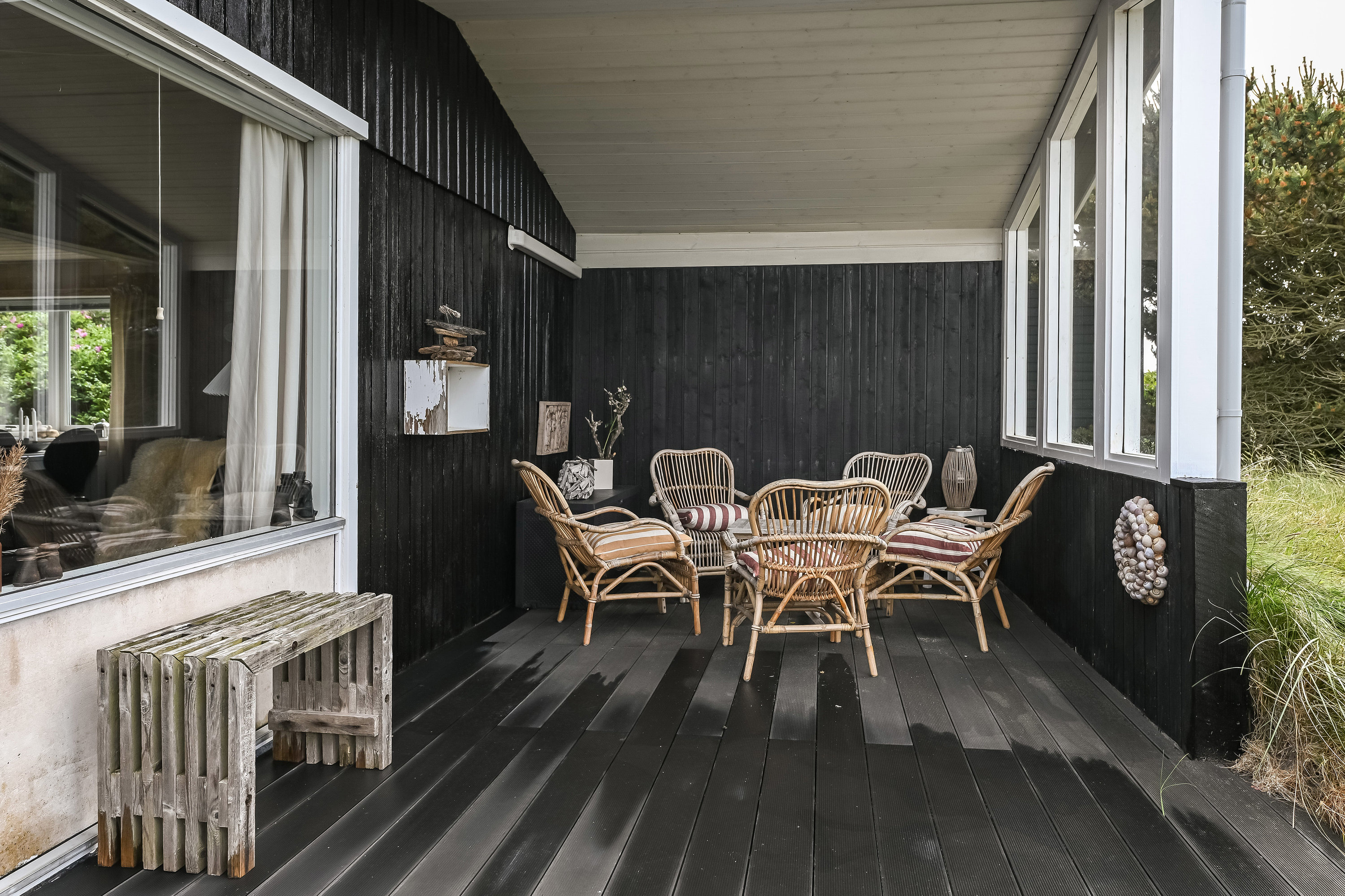 Fremhævet terrasse billede i fuldskærmstilstand. Billede af Slunden 55, Rindby Strand, 6720 Fanø