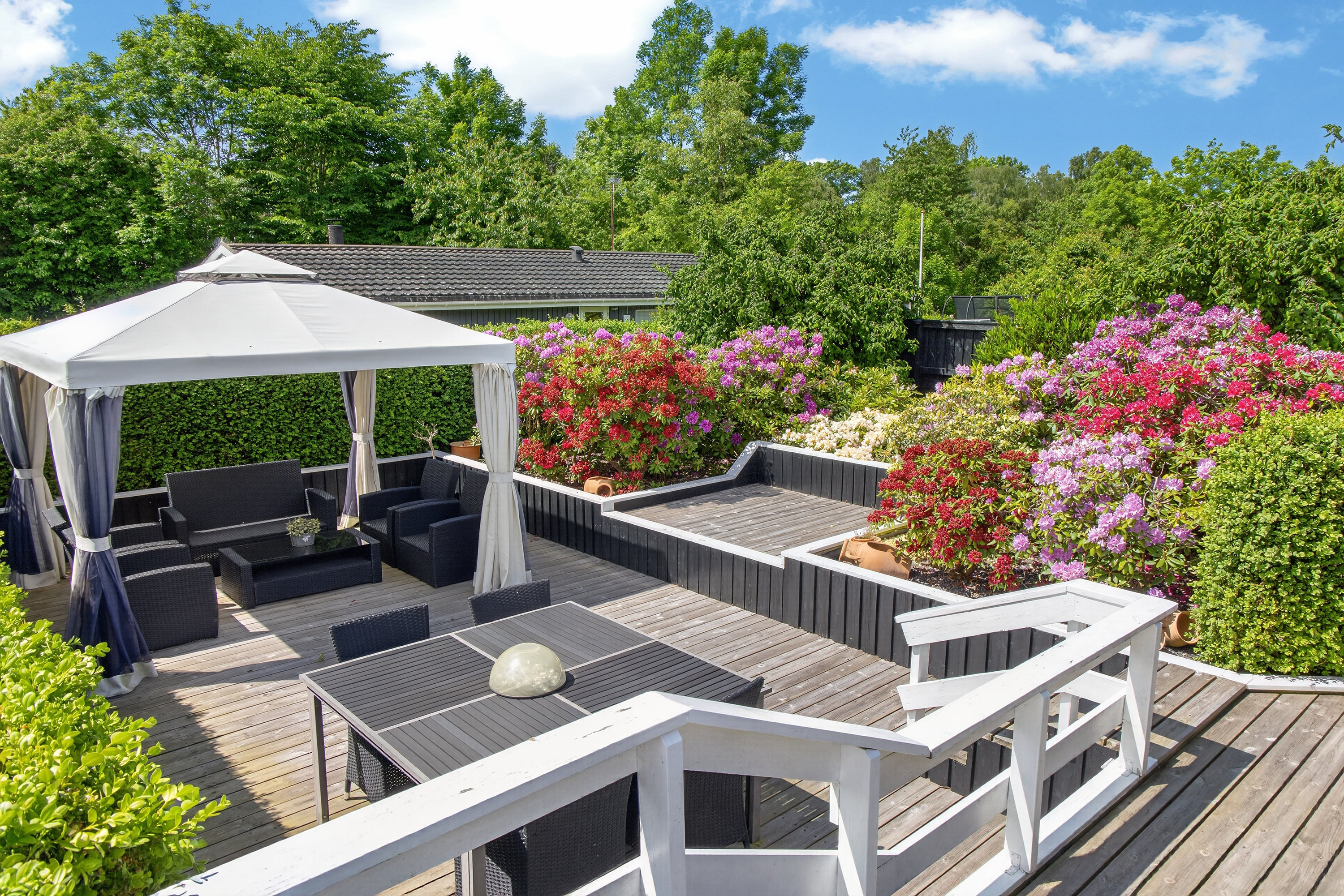 Fremhævet terrasse billede i fuldskærmstilstand. Billede af Agerkær 29, Udsholt, 3250 Gilleleje