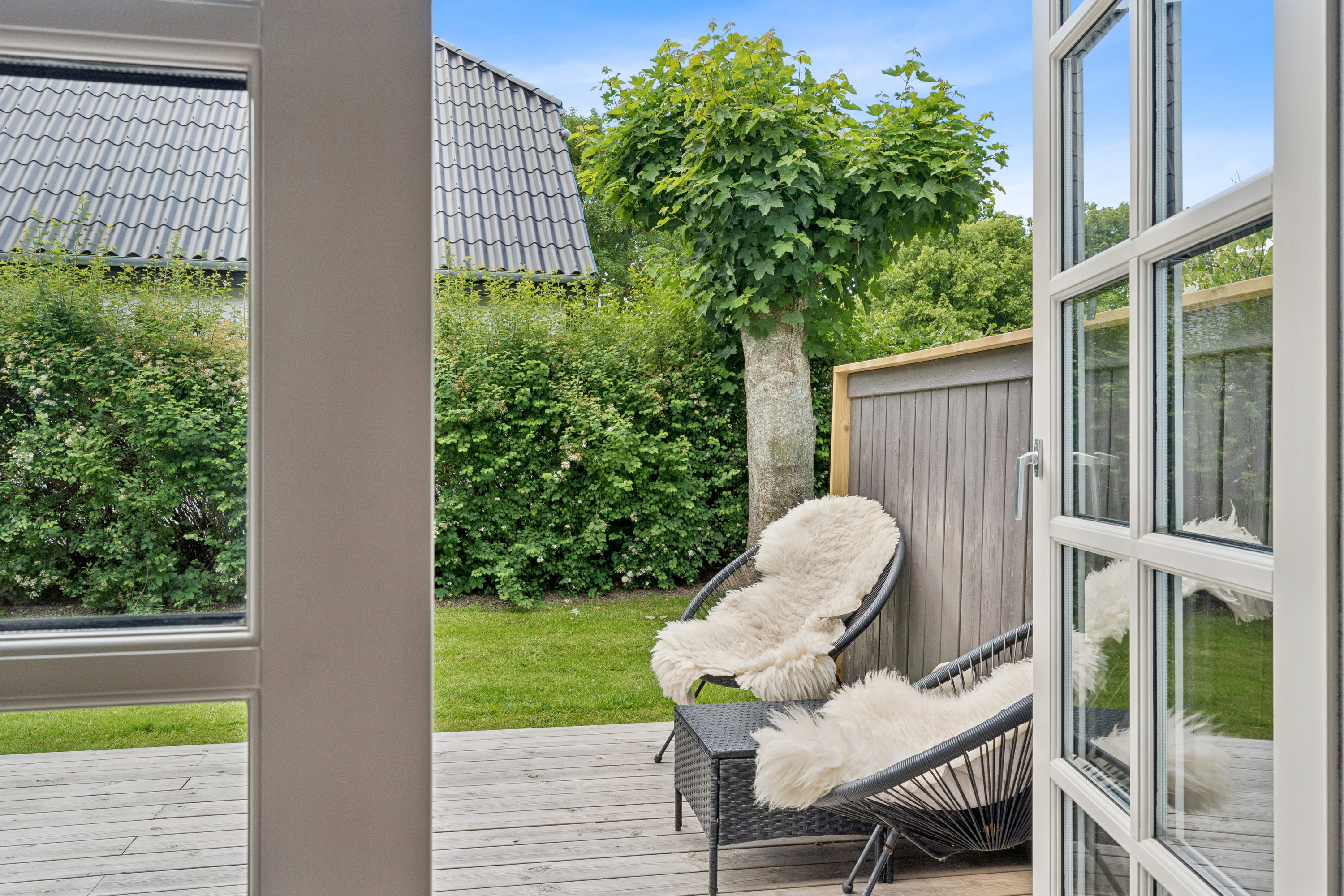Fremhævet terrasse billede i fuldskærmstilstand. Billede af Romdrupvej 87, Romdrup, 9270 Klarup