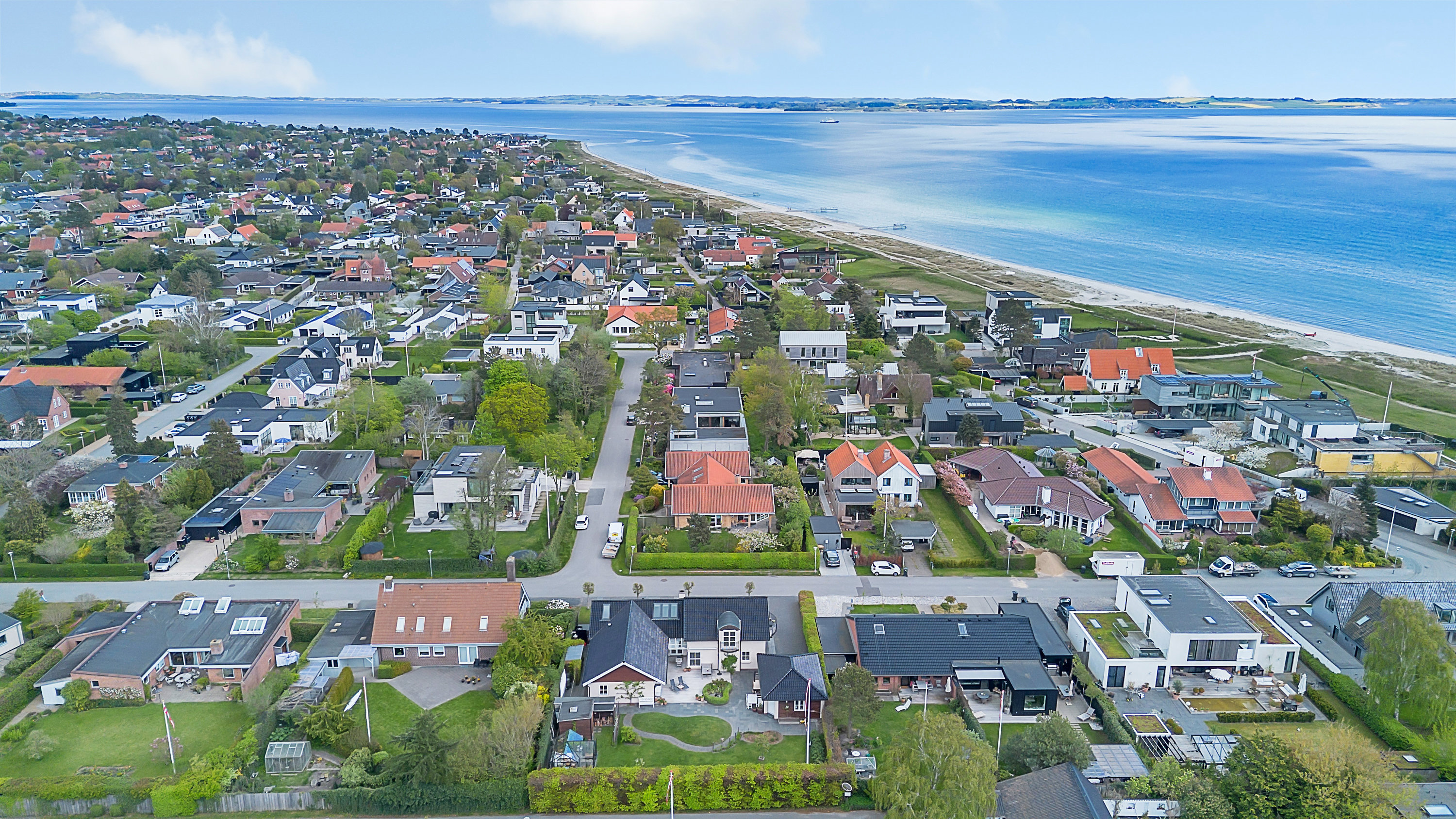 Fremhævet  billede i fuldskærmstilstand. Billede af Strandmarksvej 28, 8240 Risskov