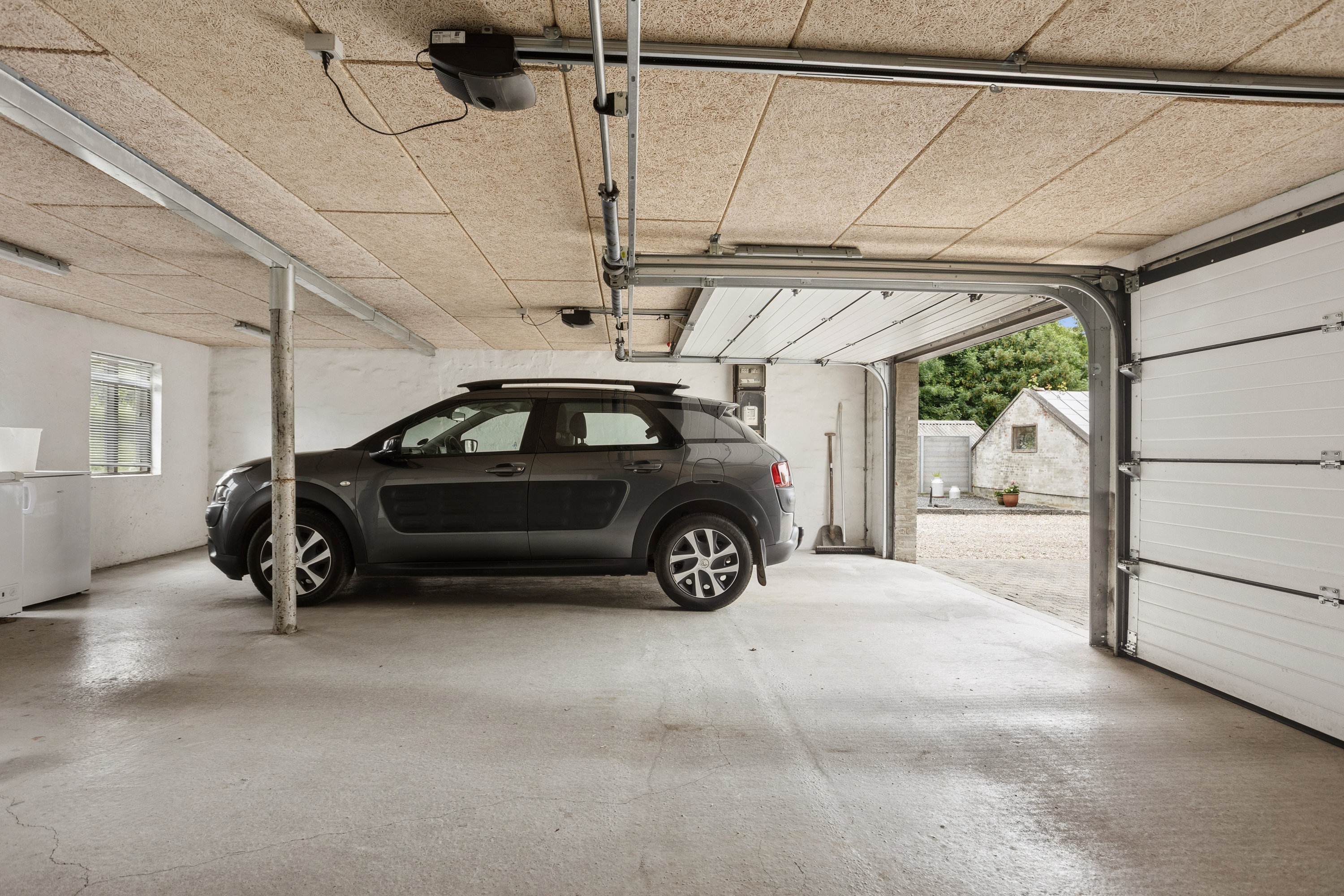 Fremhævet garage billede i fuldskærmstilstand. Billede af Stoholmvej 40, Røgind, 7840 Højslev