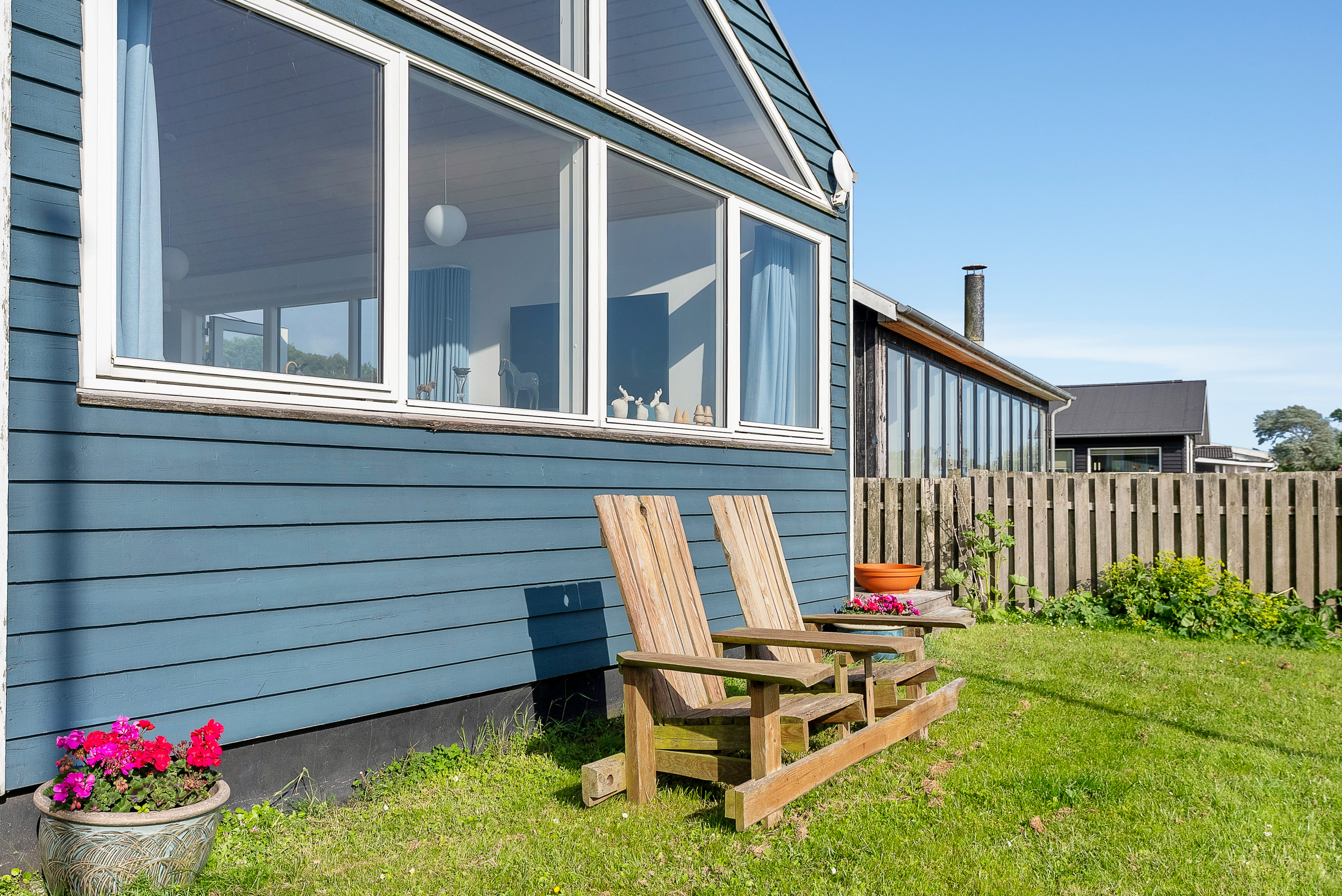 Fremhævet terrasse billede i fuldskærmstilstand. Billede af Kildegårdsvej 33, Åstrup, 5600 Faaborg