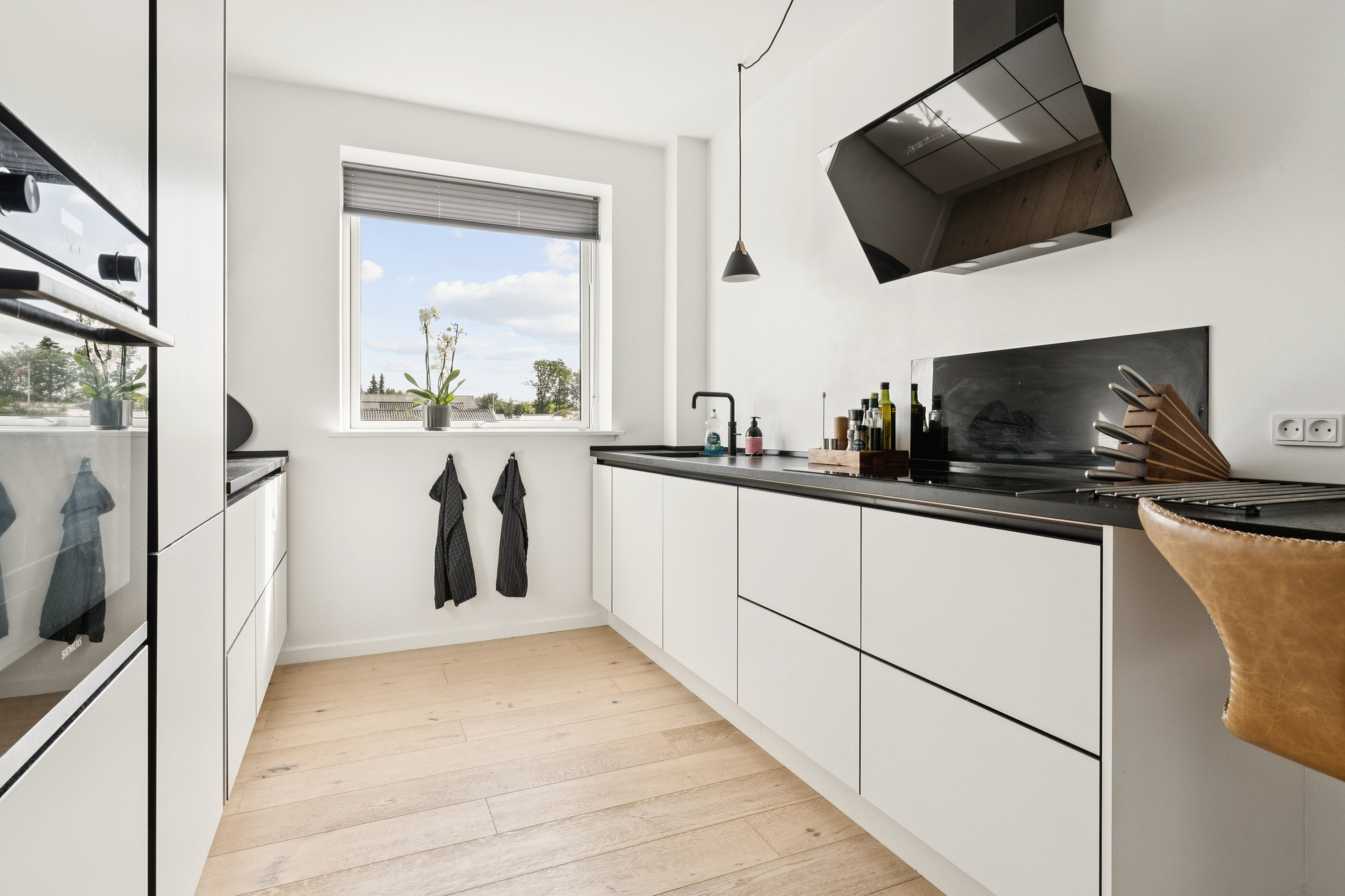 Fremhævet køkken billede i fuldskærmstilstand. Billede af Rosengården 20, 1. th., 9200 Aalborg SV