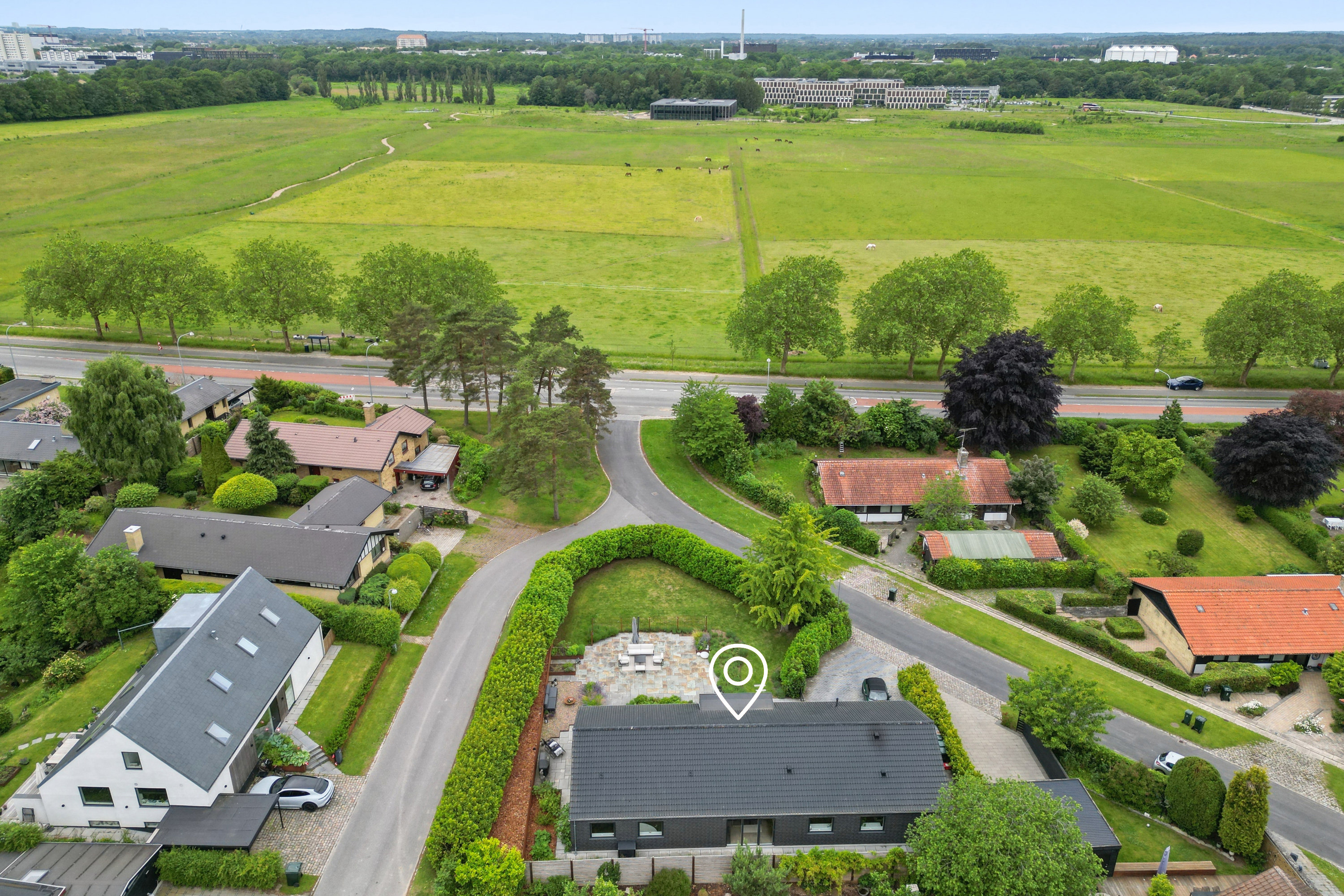 Fremhævet luftfoto billede i fuldskærmstilstand. Billede af Langs Hegnet 2, 2800 Kongens Lyngby