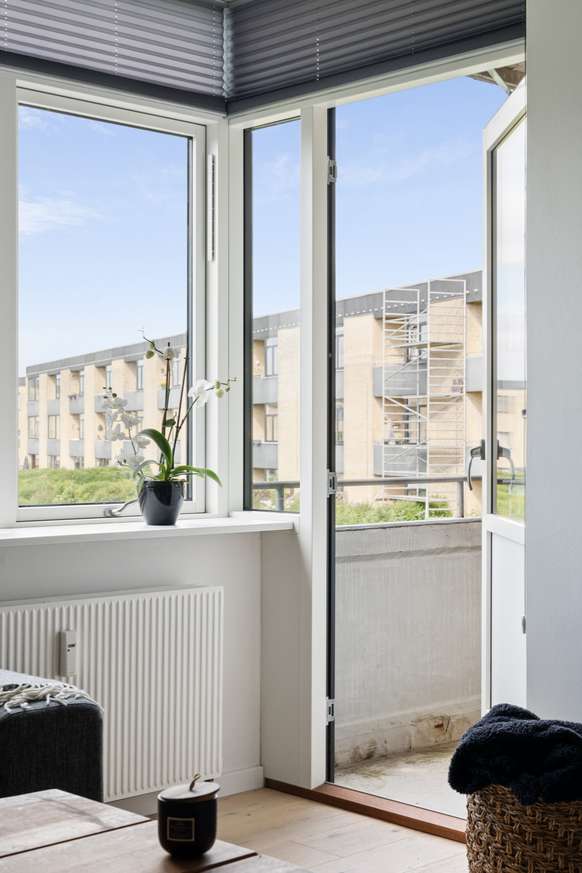 Fremhævet stue billede i fuldskærmstilstand. Billede af Rosengården 20, 1. th., 9200 Aalborg SV