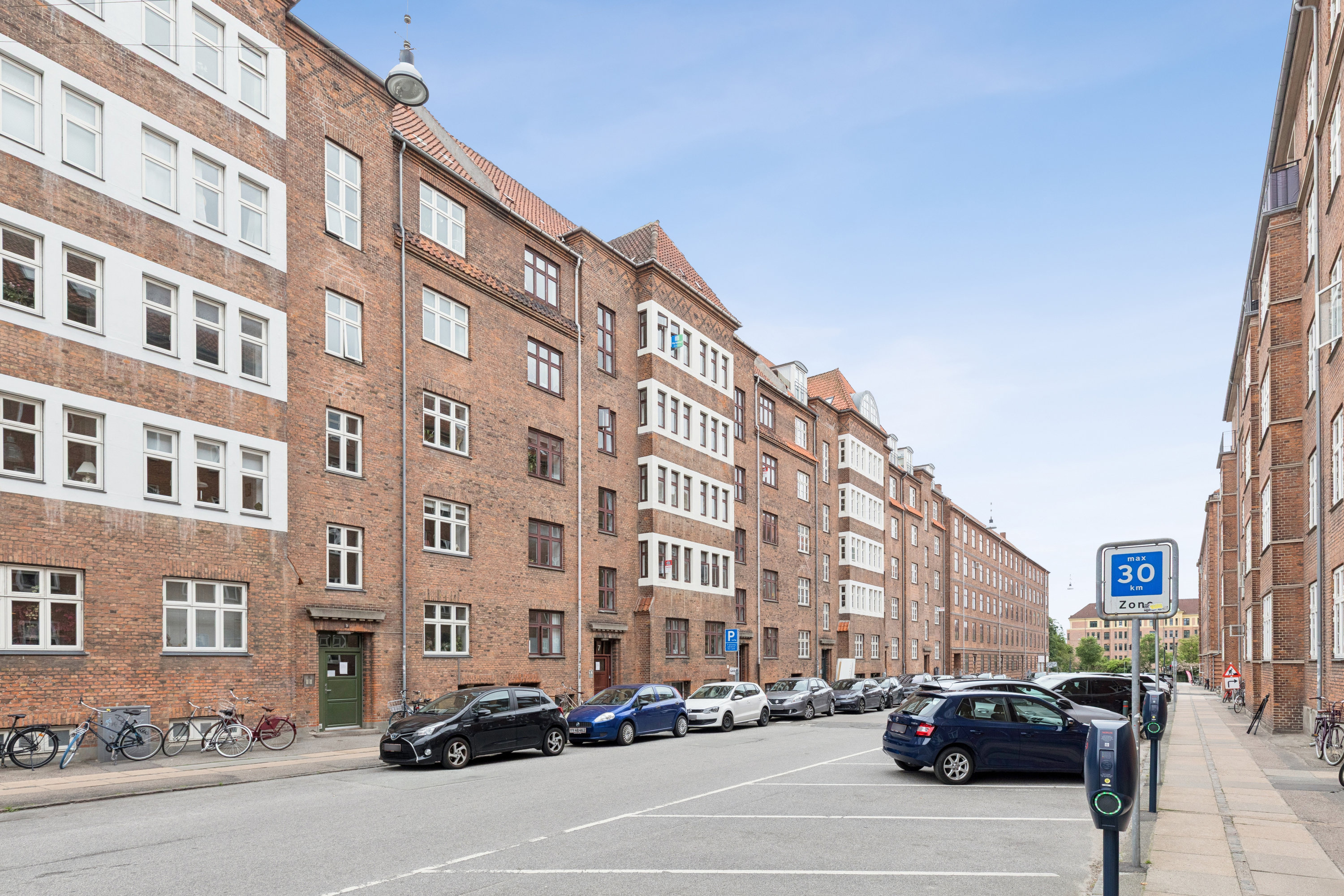 Fremhævet andet billede i fuldskærmstilstand. Billede af Molbechsvej 7, 4. th., 2500 Valby
