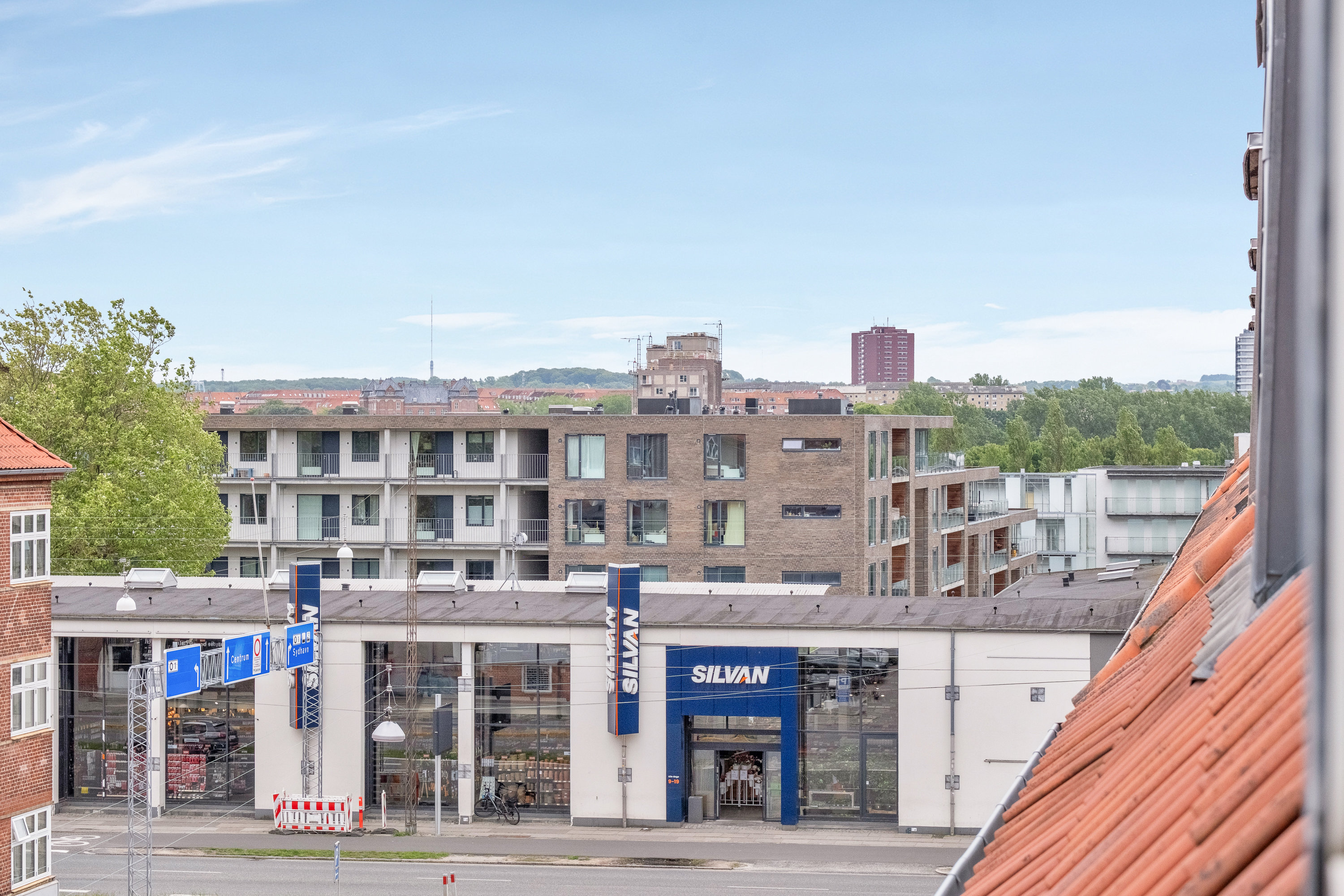 Fremhævet udsigt billede i fuldskærmstilstand. Billede af Silkeborgvej 110, 3. th., 8000 Aarhus C