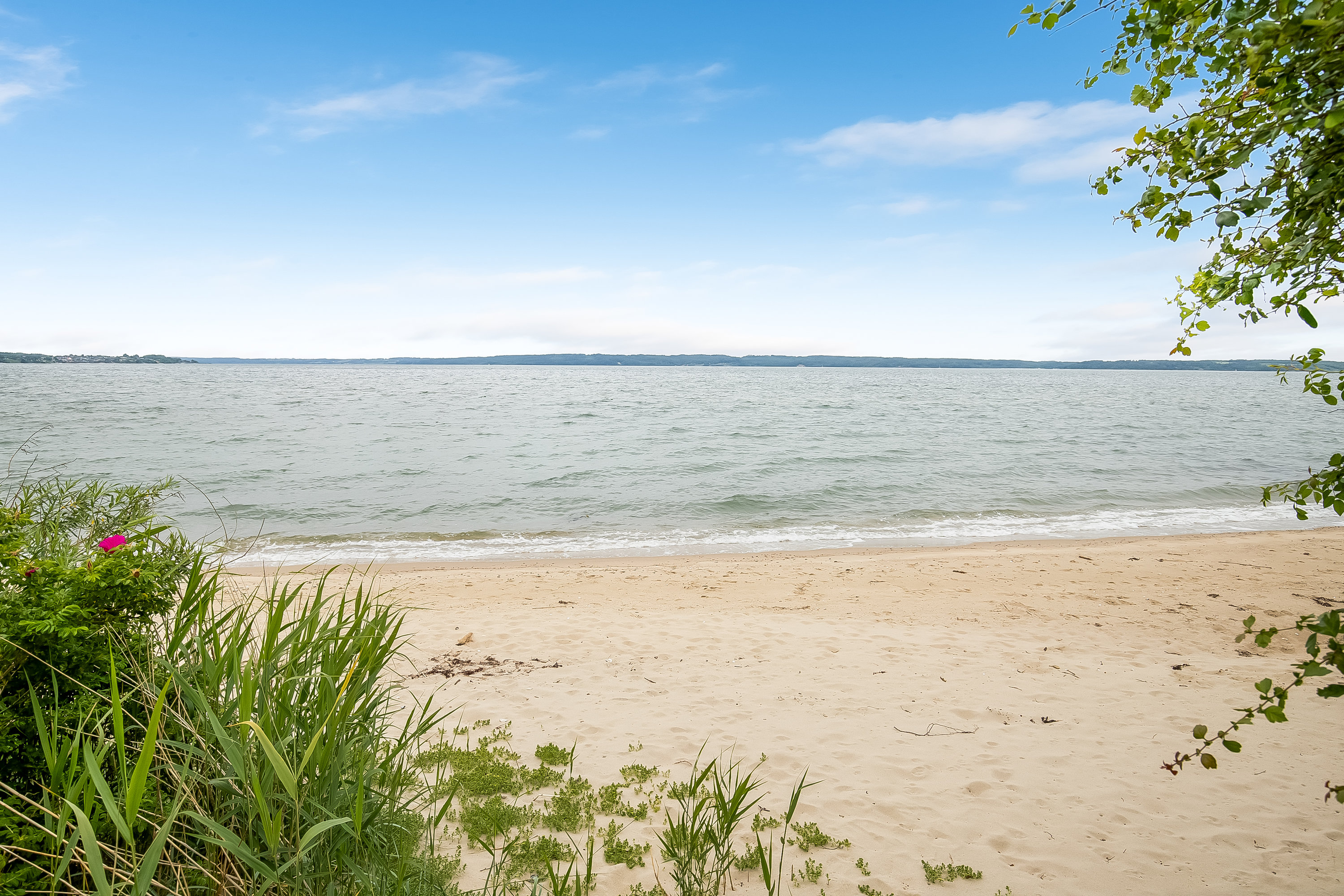 Fremhævet strand billede i fuldskærmstilstand. Billede af Trelde Næsvej 41B, Trelde, 7000 Fredericia