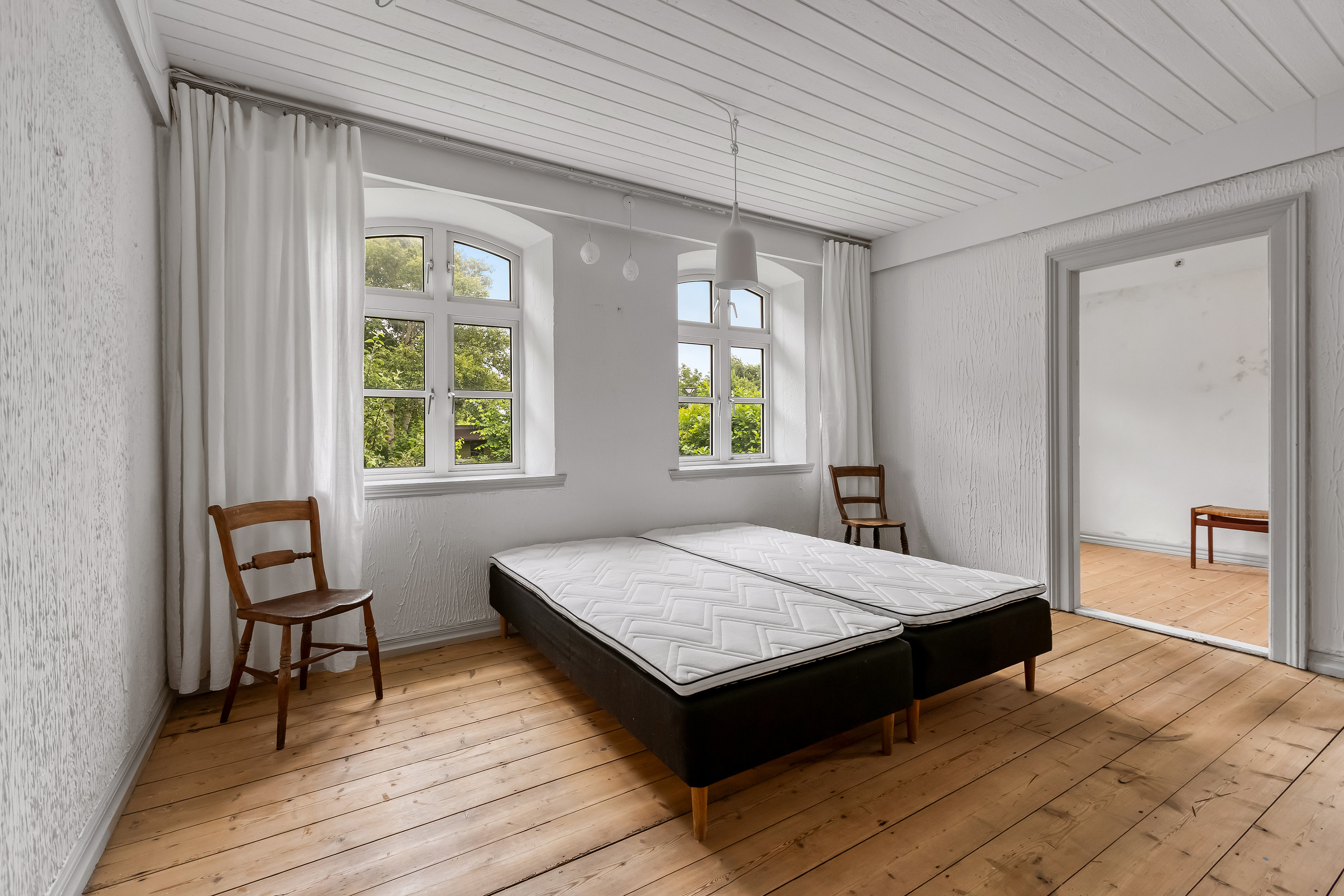 Fremhævet soveværelse billede i fuldskærmstilstand. Billede af Hovedgaden 85A, st., Nordby, 6720 Fanø