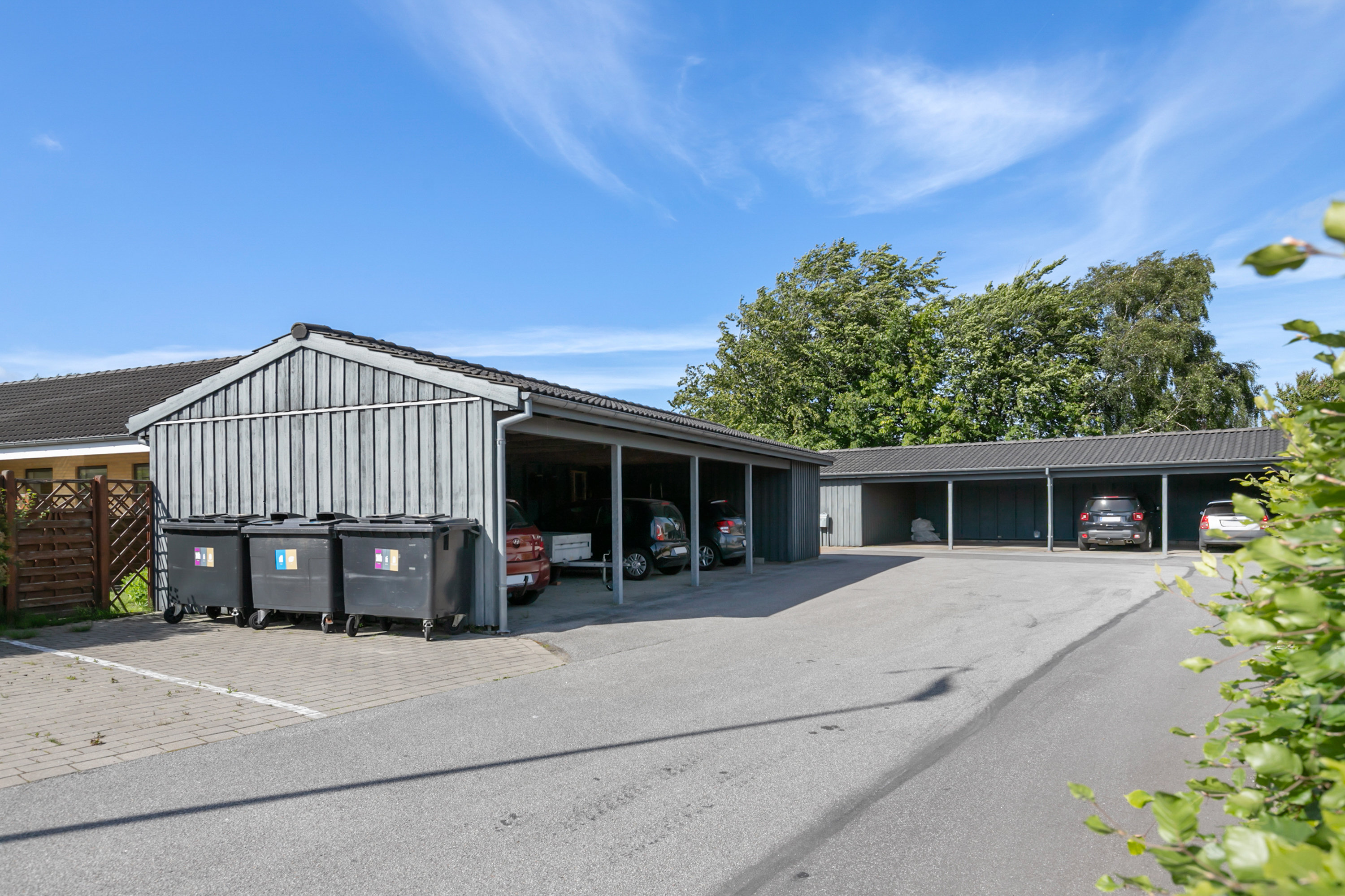 Fremhævet carport billede i fuldskærmstilstand. Billede af Dyrlægegaarden 7, Birkelse, 9440 Aabybro