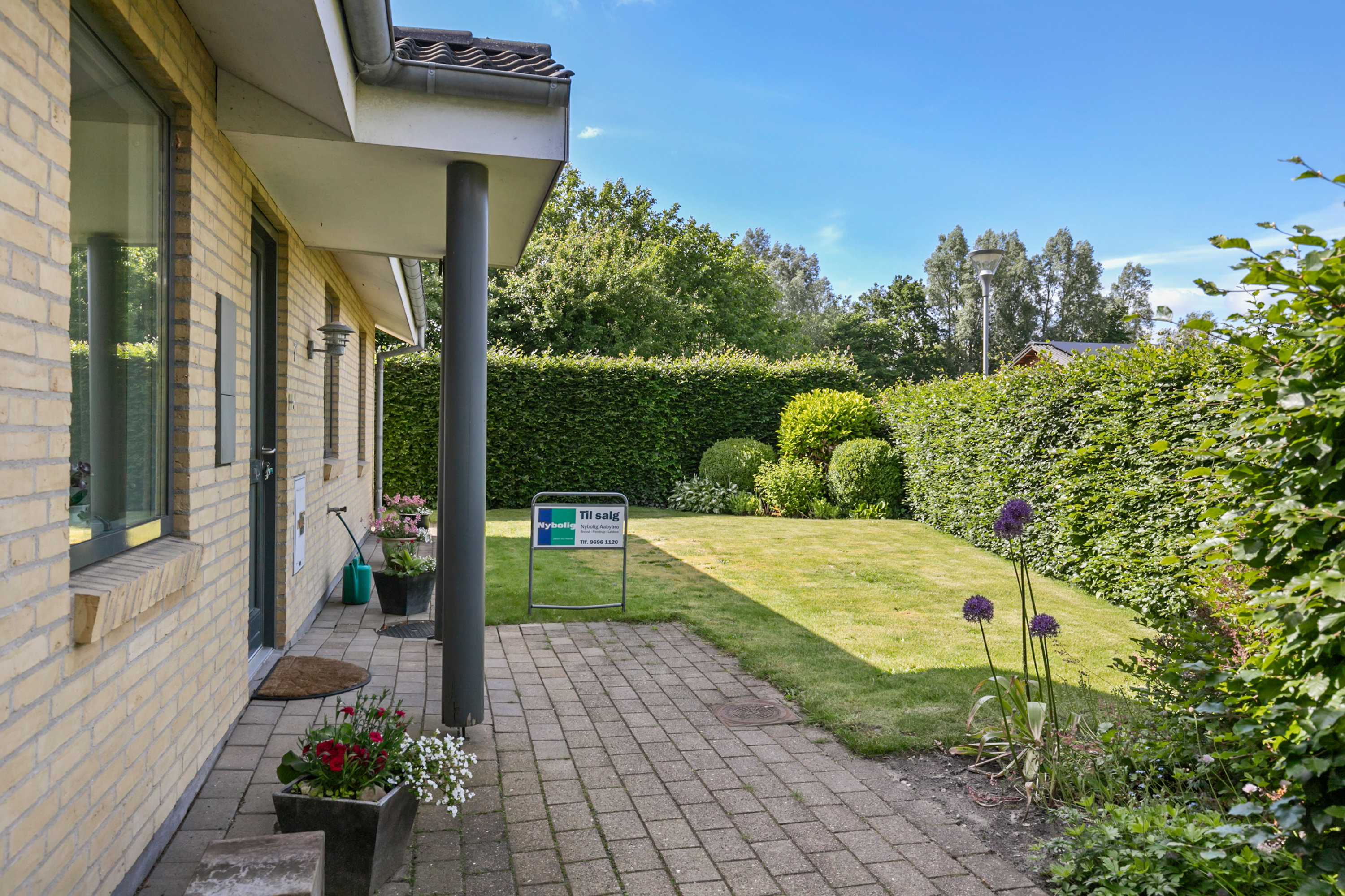Fremhævet terrasse billede i fuldskærmstilstand. Billede af Dyrlægegaarden 7, Birkelse, 9440 Aabybro