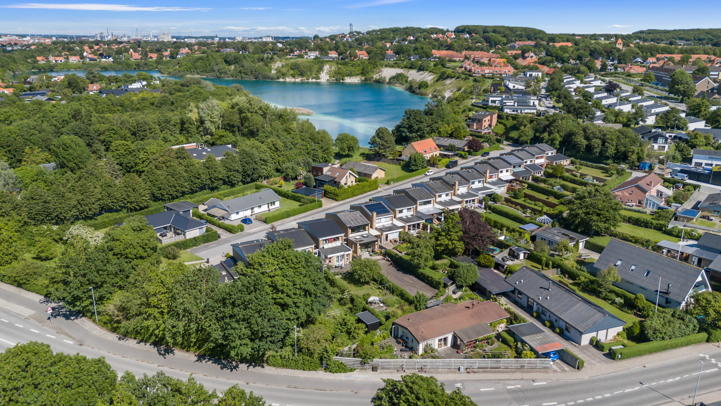 Fremhævet  billede i fuldskærmstilstand. Billede af Svalegårdsvej 72, 9000 Aalborg