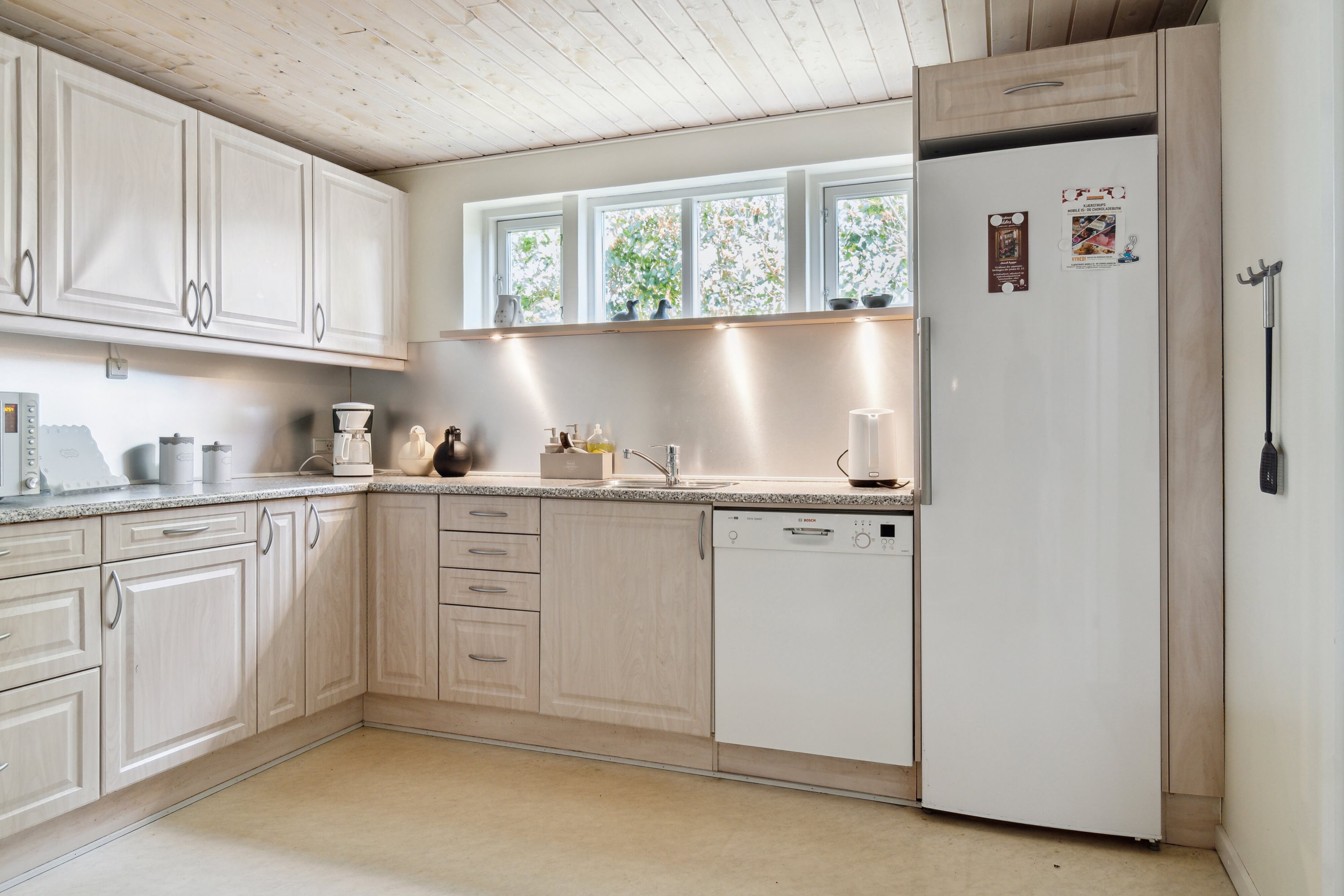 Fremhævet køkken billede i fuldskærmstilstand. Billede af Gærdesangervej 5, 4200 Slagelse