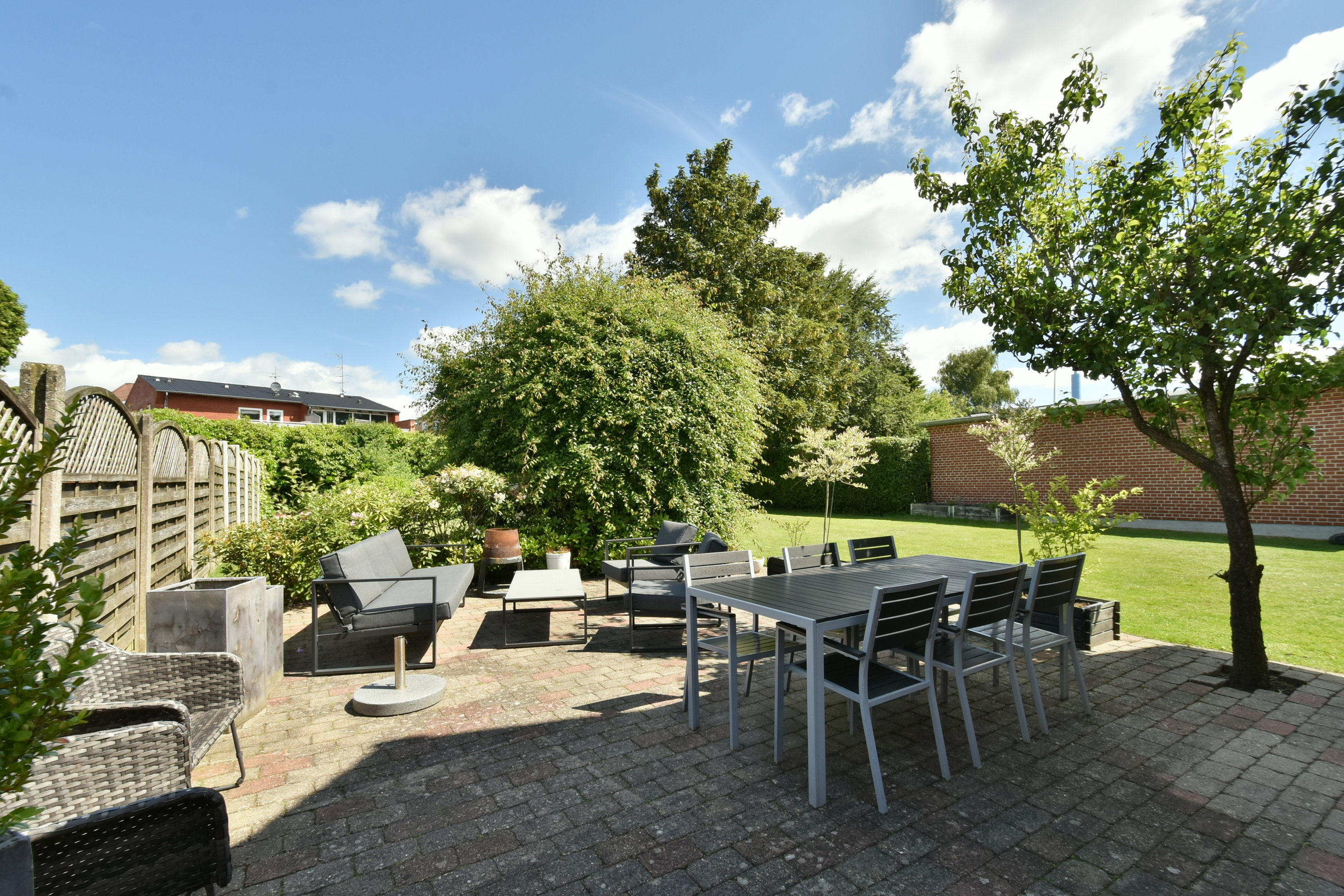 Fremhævet terrasse billede i fuldskærmstilstand. Billede af Danasvej 42, 7400 Herning