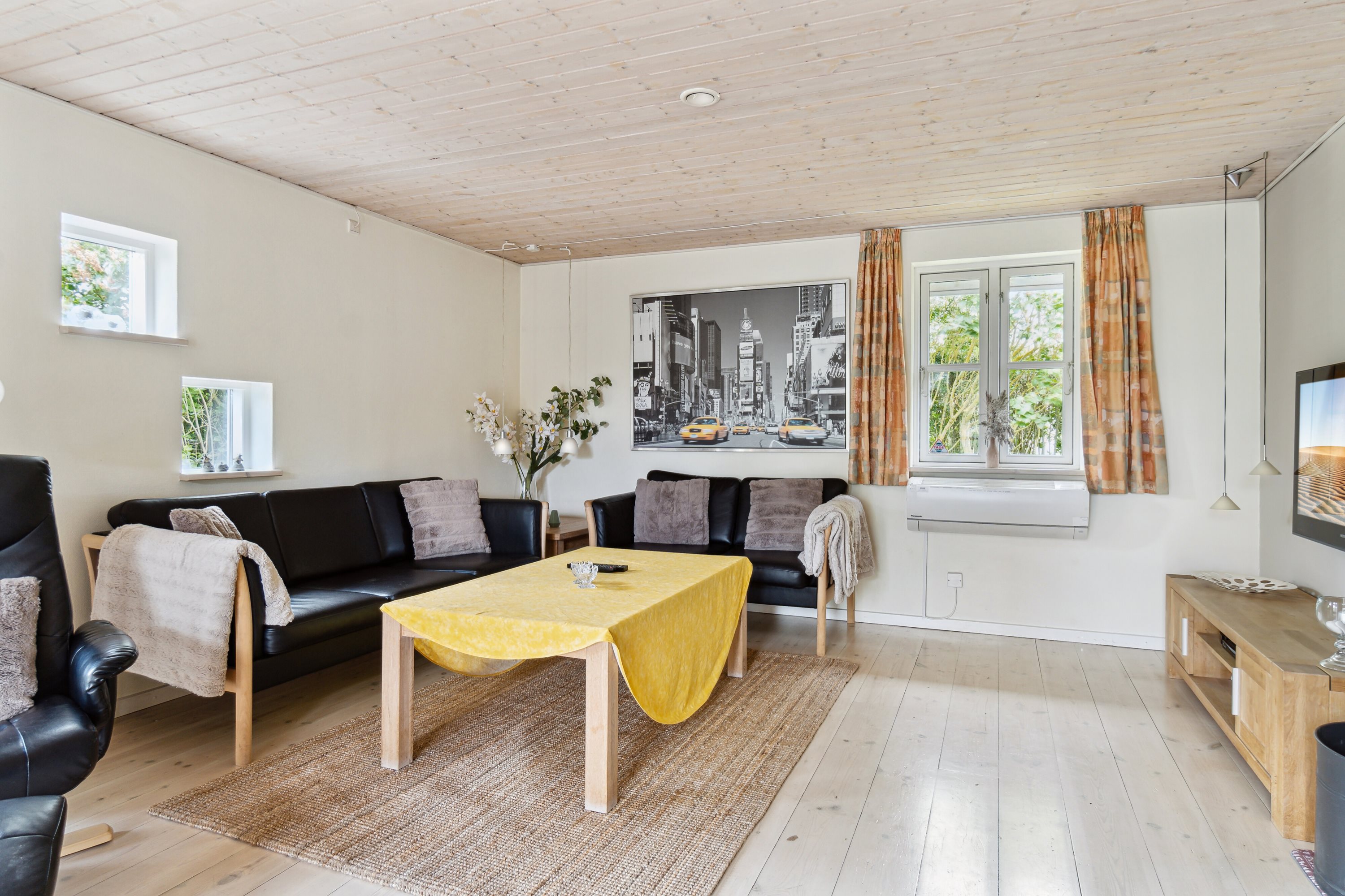 Fremhævet stue billede i fuldskærmstilstand. Billede af Gærdesangervej 5, 4200 Slagelse