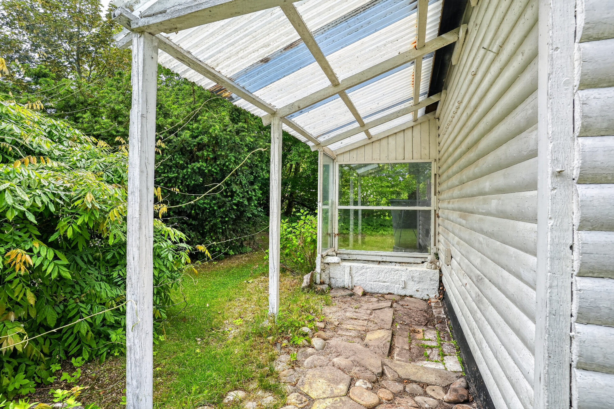 Fremhævet overdækket terrasse billede i fuldskærmstilstand. Billede af Møllevej 3, 4581 Rørvig