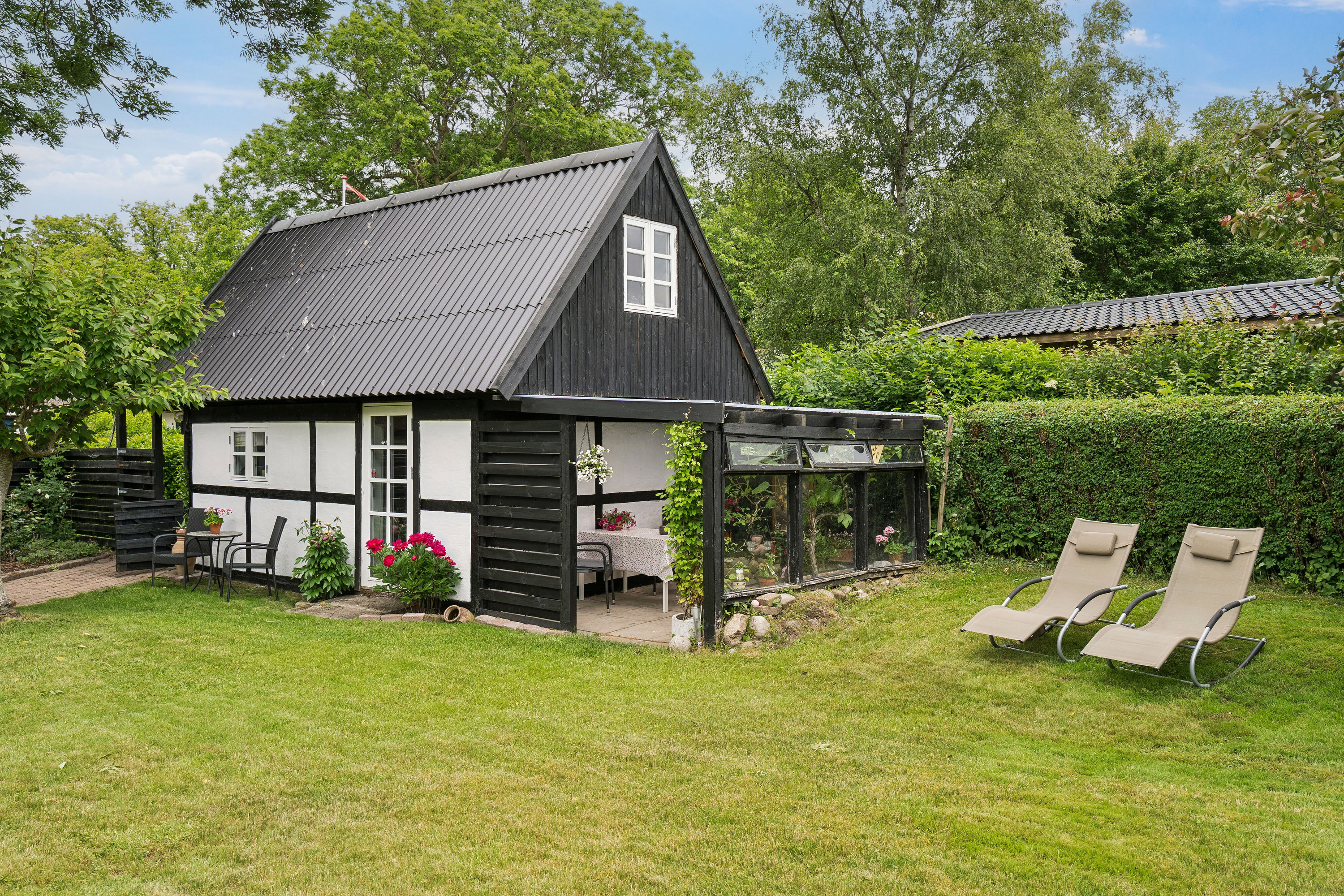 Fremhævet set fra haven billede i fuldskærmstilstand. Billede af Ramsøvejen 21, 4621 Gadstrup