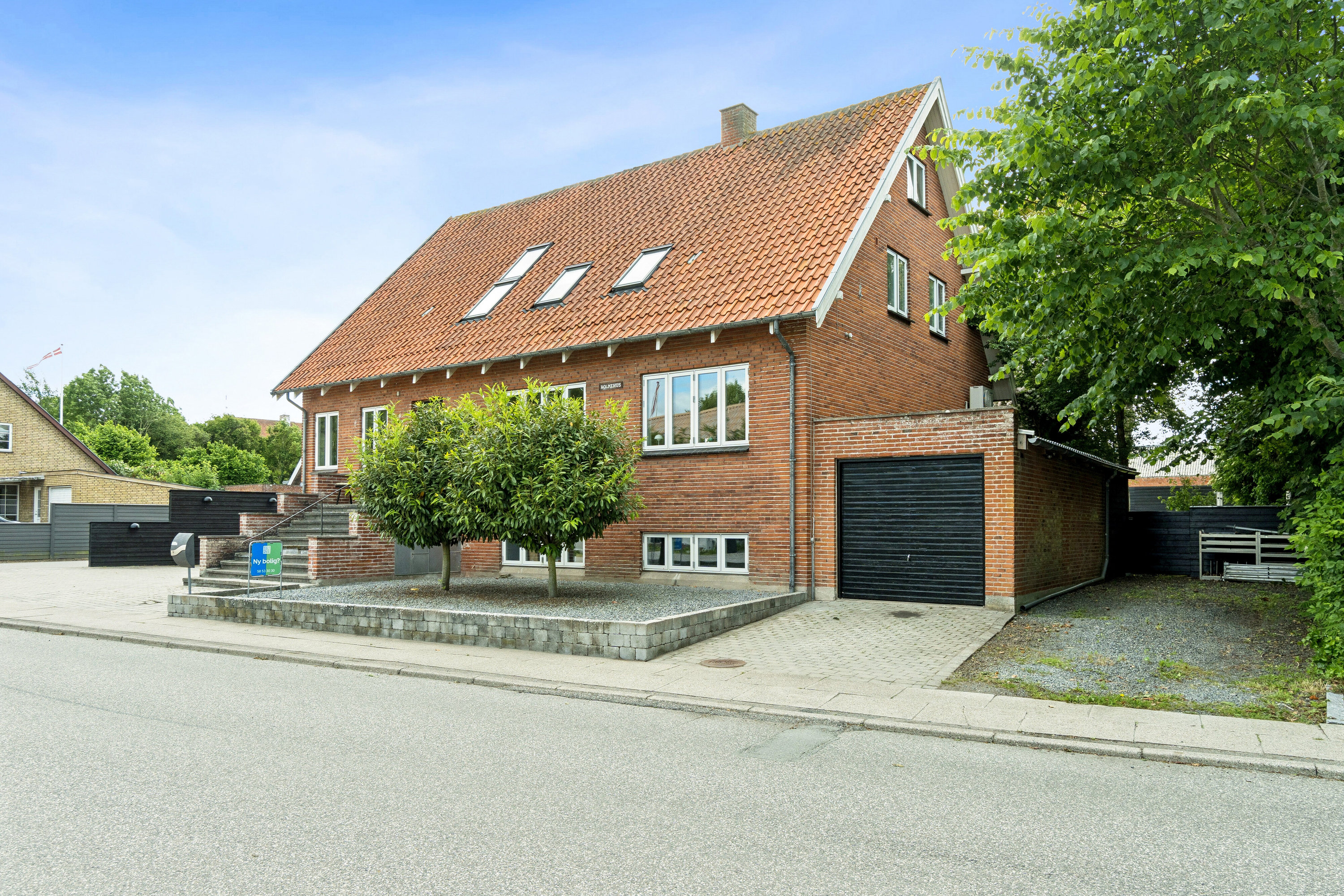 Fremhævet set fra vejen billede i fuldskærmstilstand. Billede af Kirkevej 12, 4241 Vemmelev
