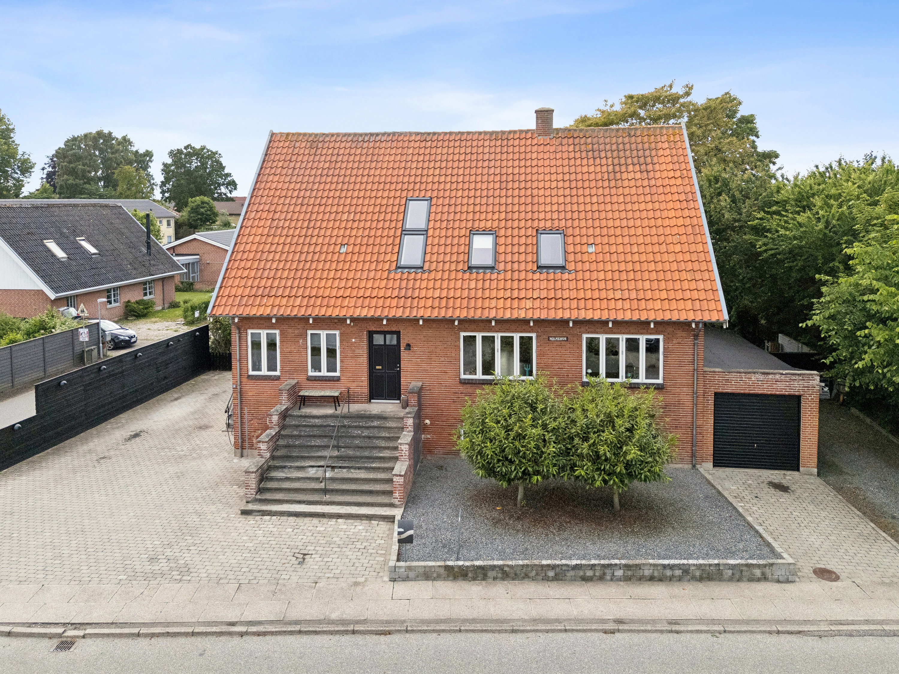 Fremhævet set fra vejen billede i fuldskærmstilstand. Billede af Kirkevej 12, 4241 Vemmelev