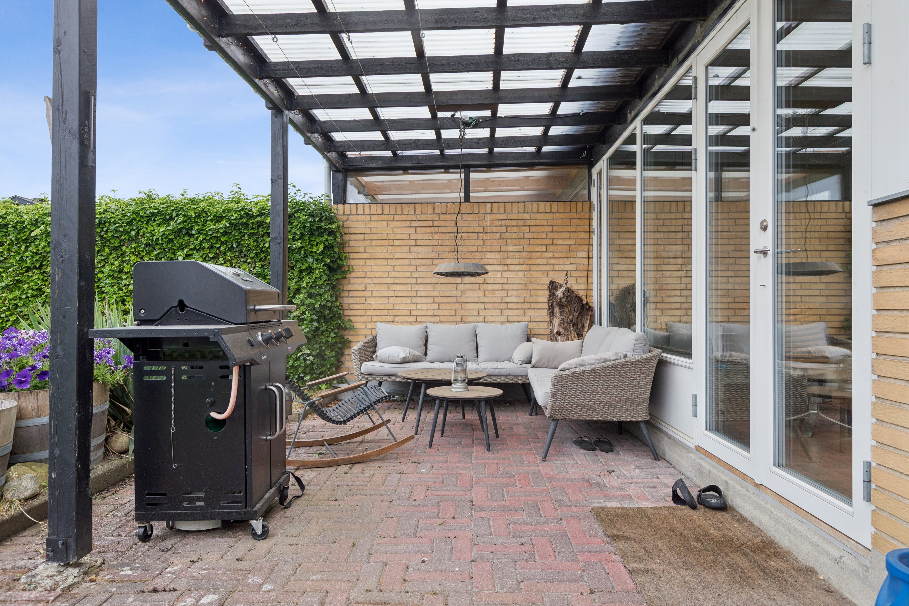 Fremhævet terrasse billede i fuldskærmstilstand. Billede af Højgårdstoften 91, 2630 Taastrup