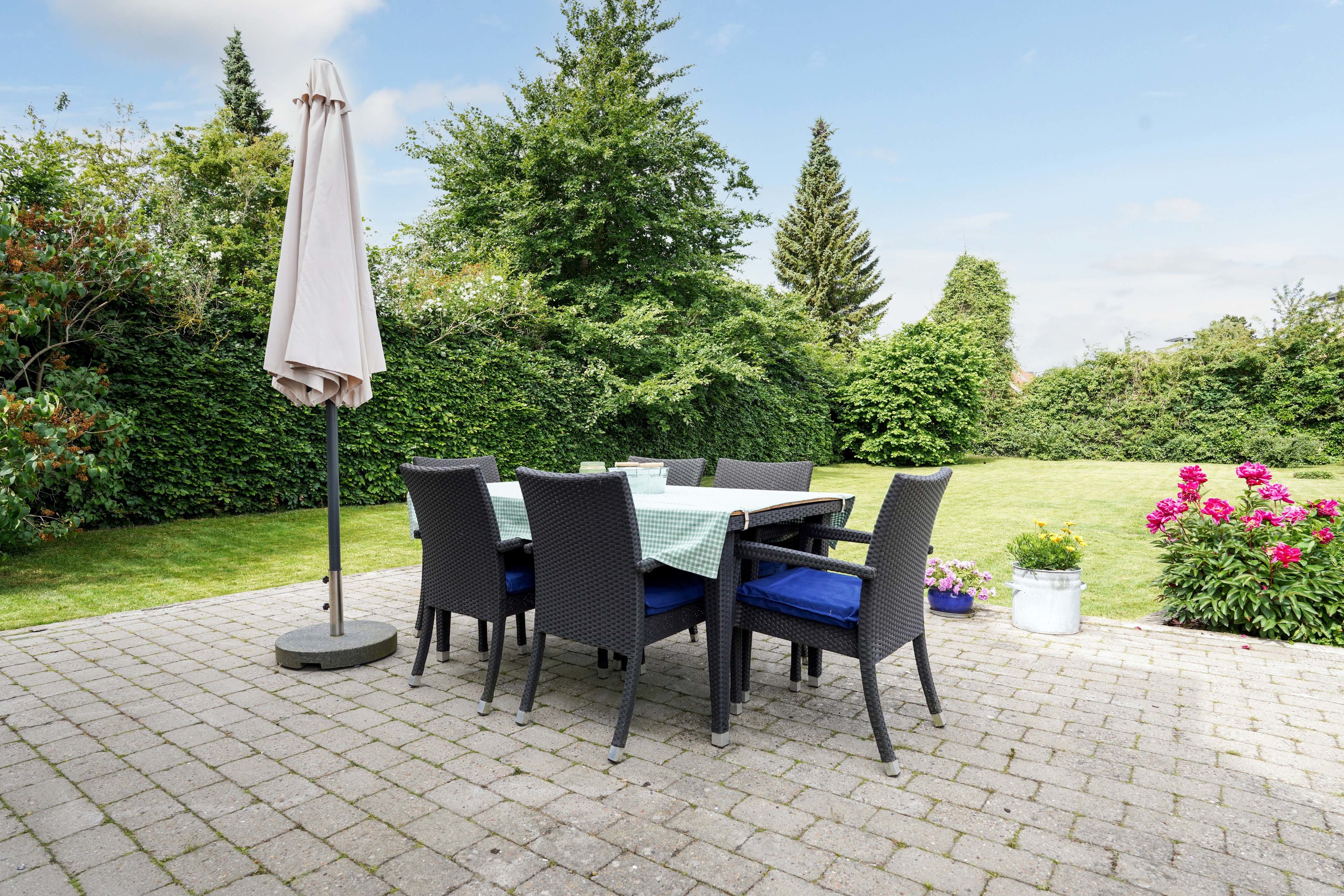 Fremhævet terrasse billede i fuldskærmstilstand. Billede af Købkesvej 7, 5230 Odense M