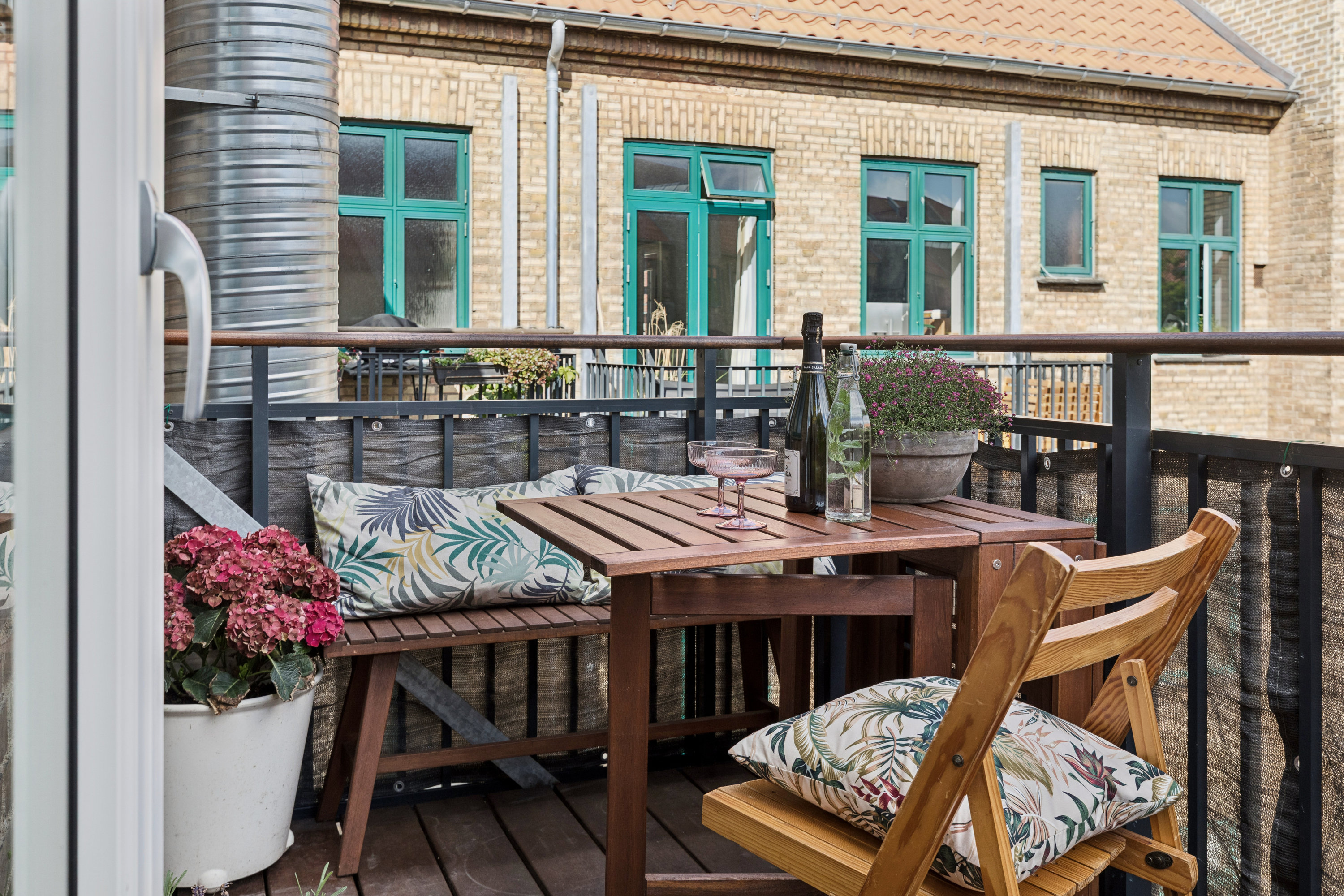 Fremhævet terrasse billede i fuldskærmstilstand. Billede af Toftegårds Plads 10, 4. th., 2500 Valby