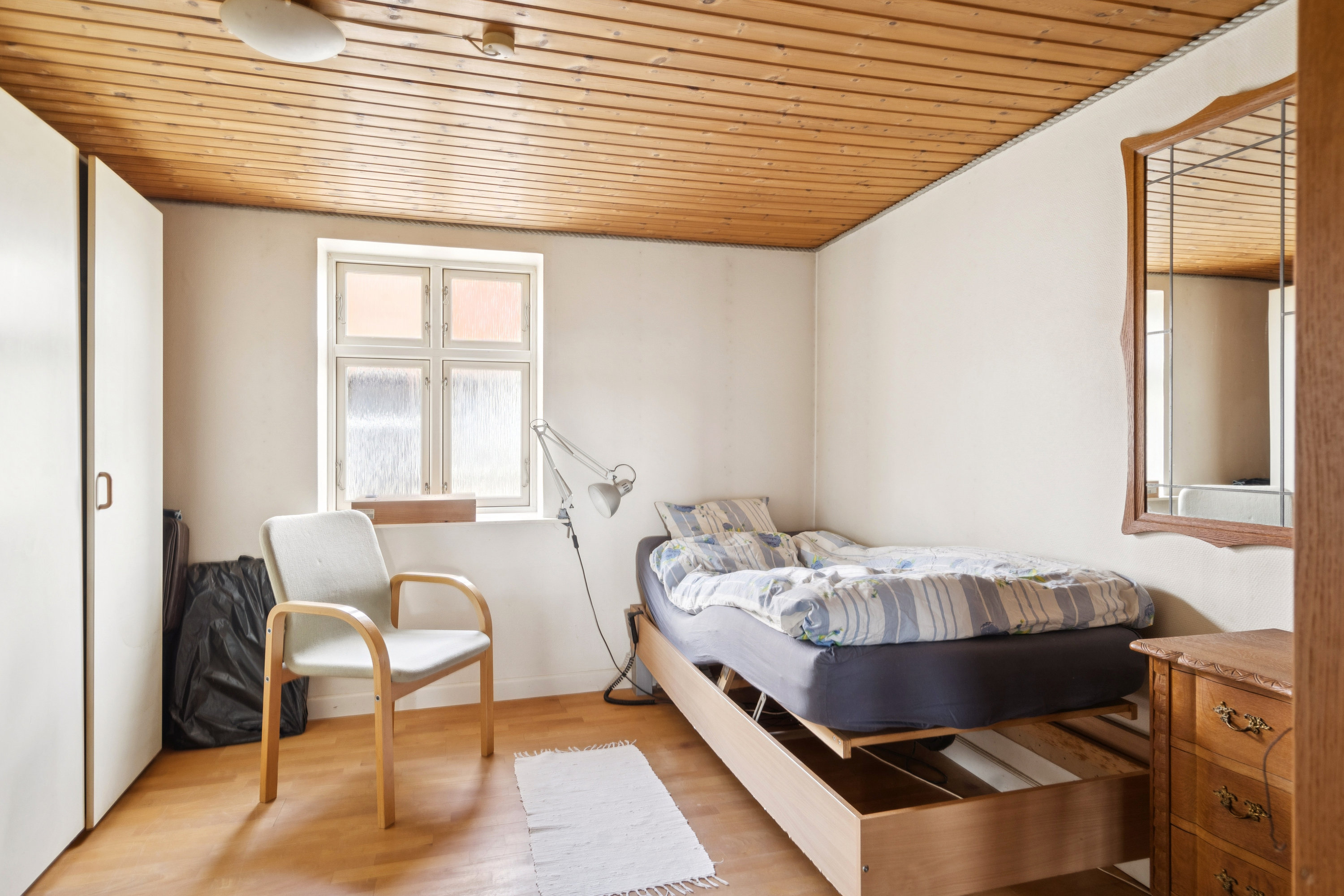 Fremhævet værelse billede i fuldskærmstilstand. Billede af Gullev Byvej 9, 8850 Bjerringbro