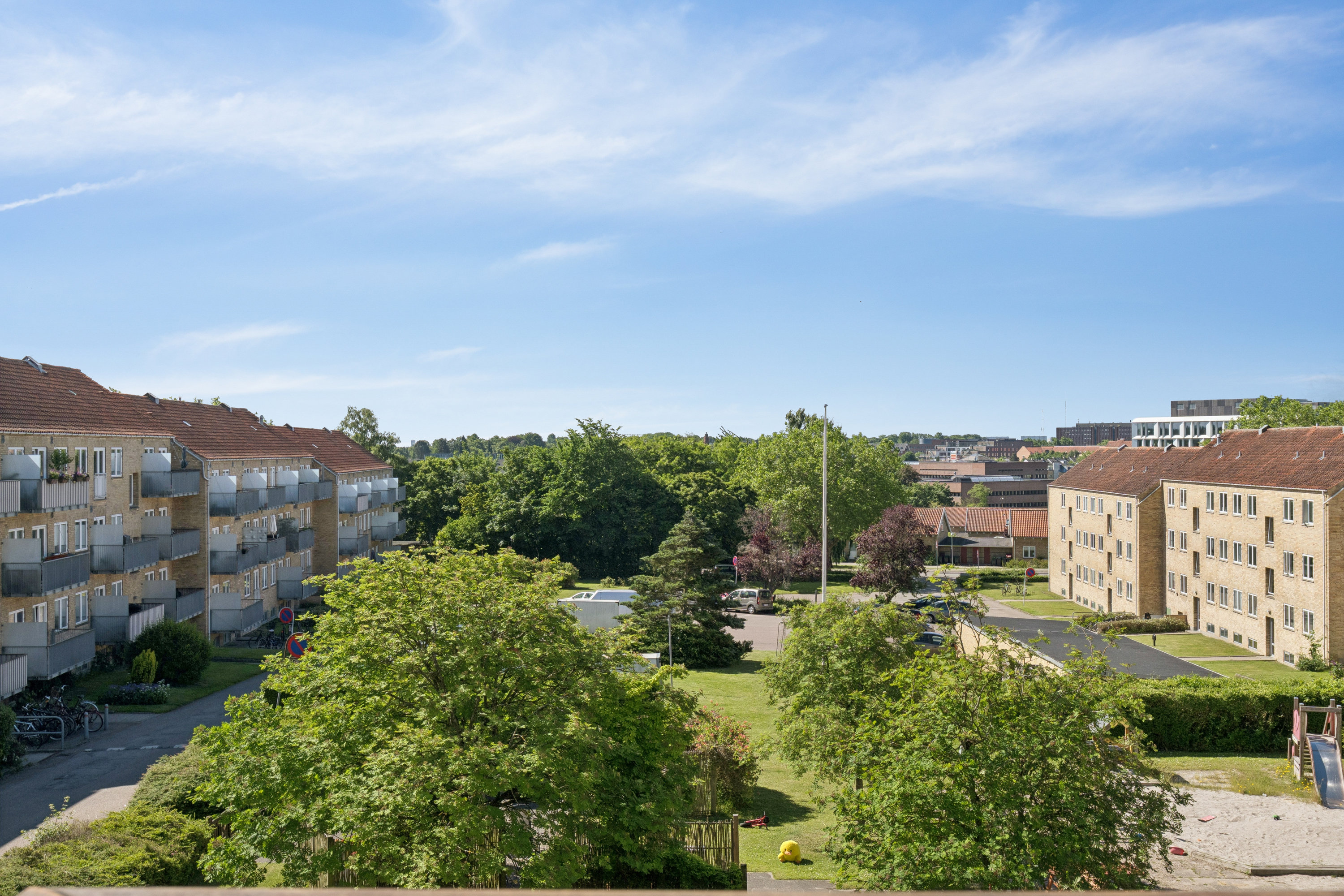 Fremhævet udsigt billede i fuldskærmstilstand. Billede af Lyngbygårdsvej 63, 2. th., 2800 Kongens Lyngby