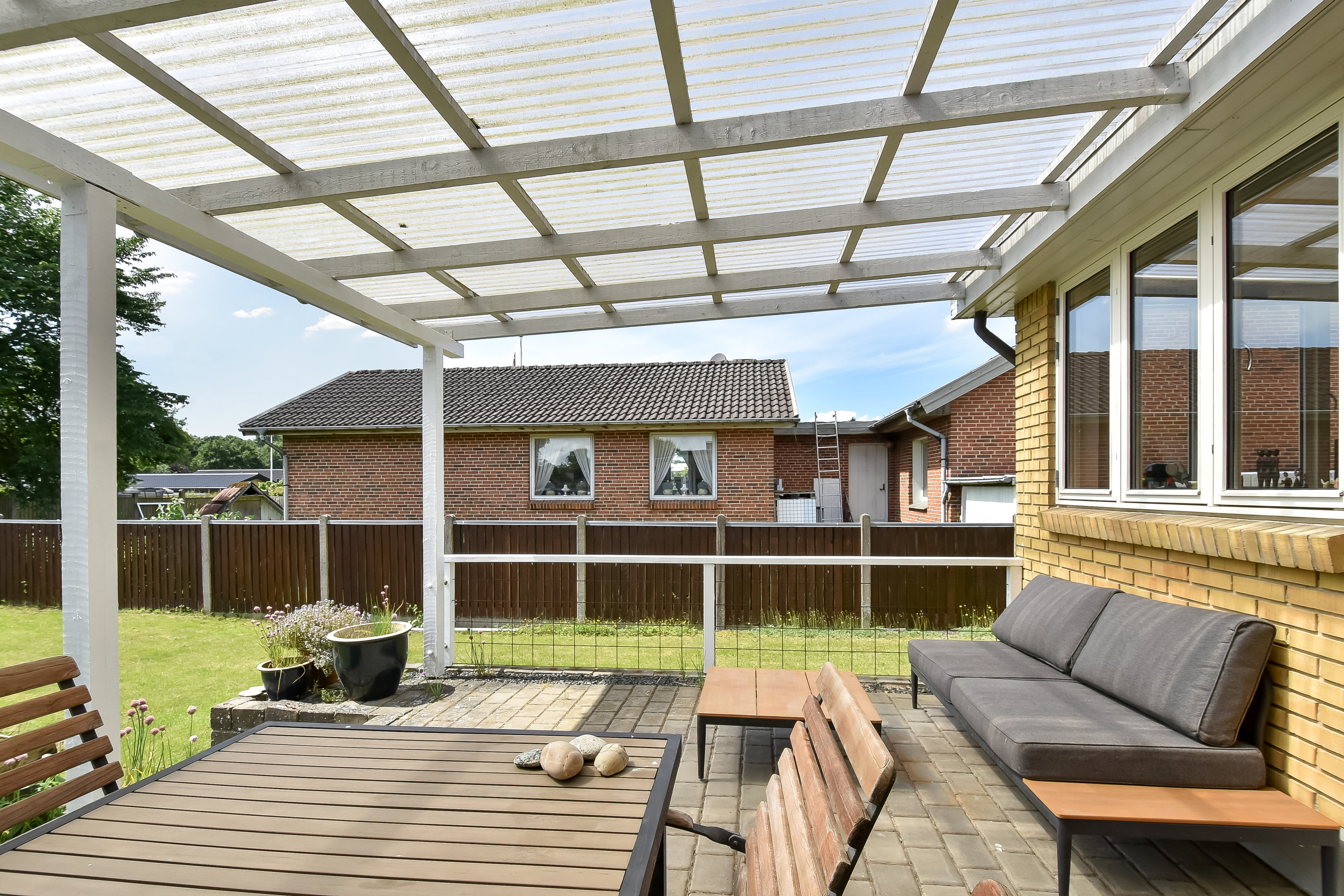 Fremhævet overdækket terrasse billede i fuldskærmstilstand. Billede af Ydunsvej 17B, 7400 Herning