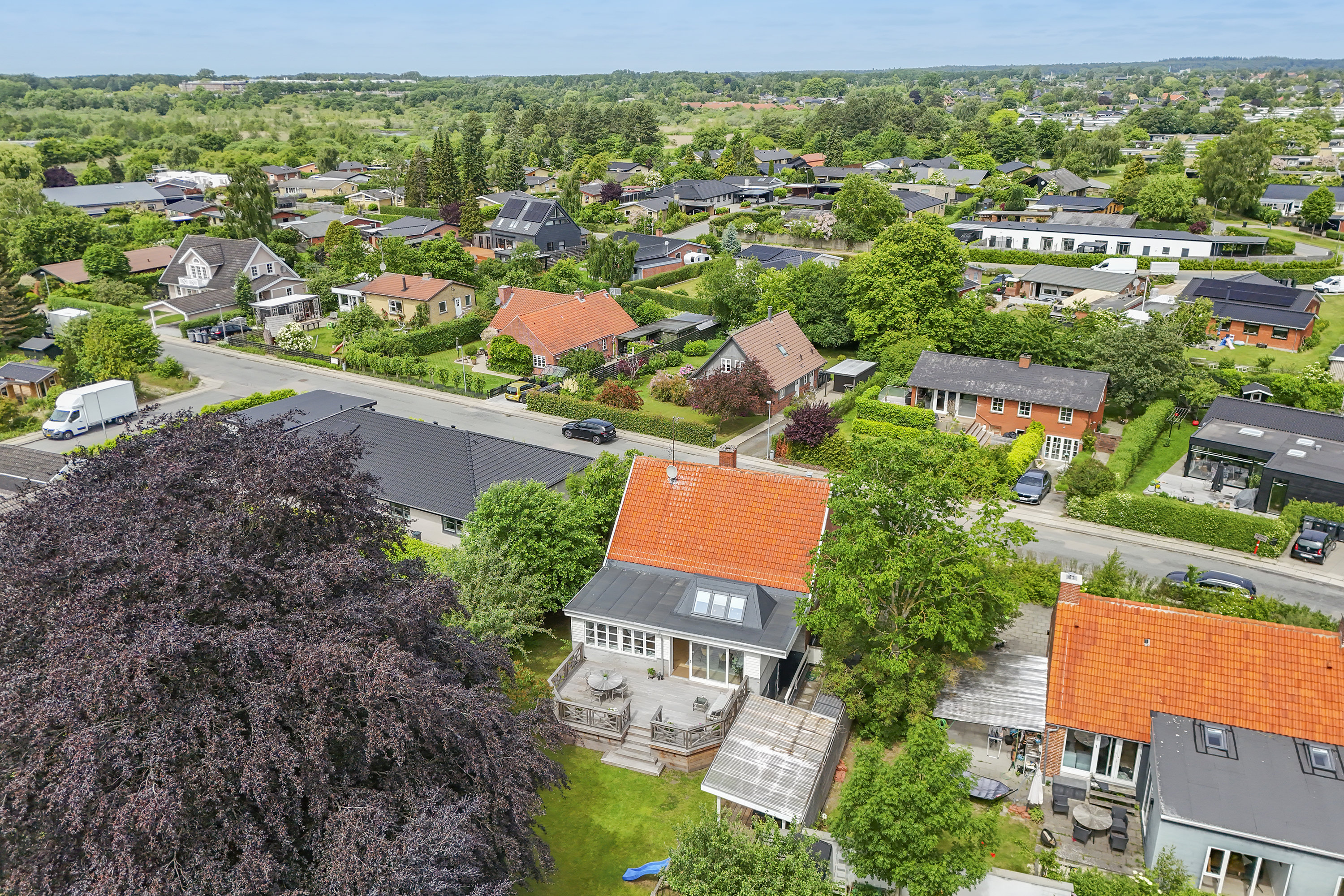 Fremhævet luftfoto billede i fuldskærmstilstand. Billede af Sømosevej 17, 2740 Skovlunde