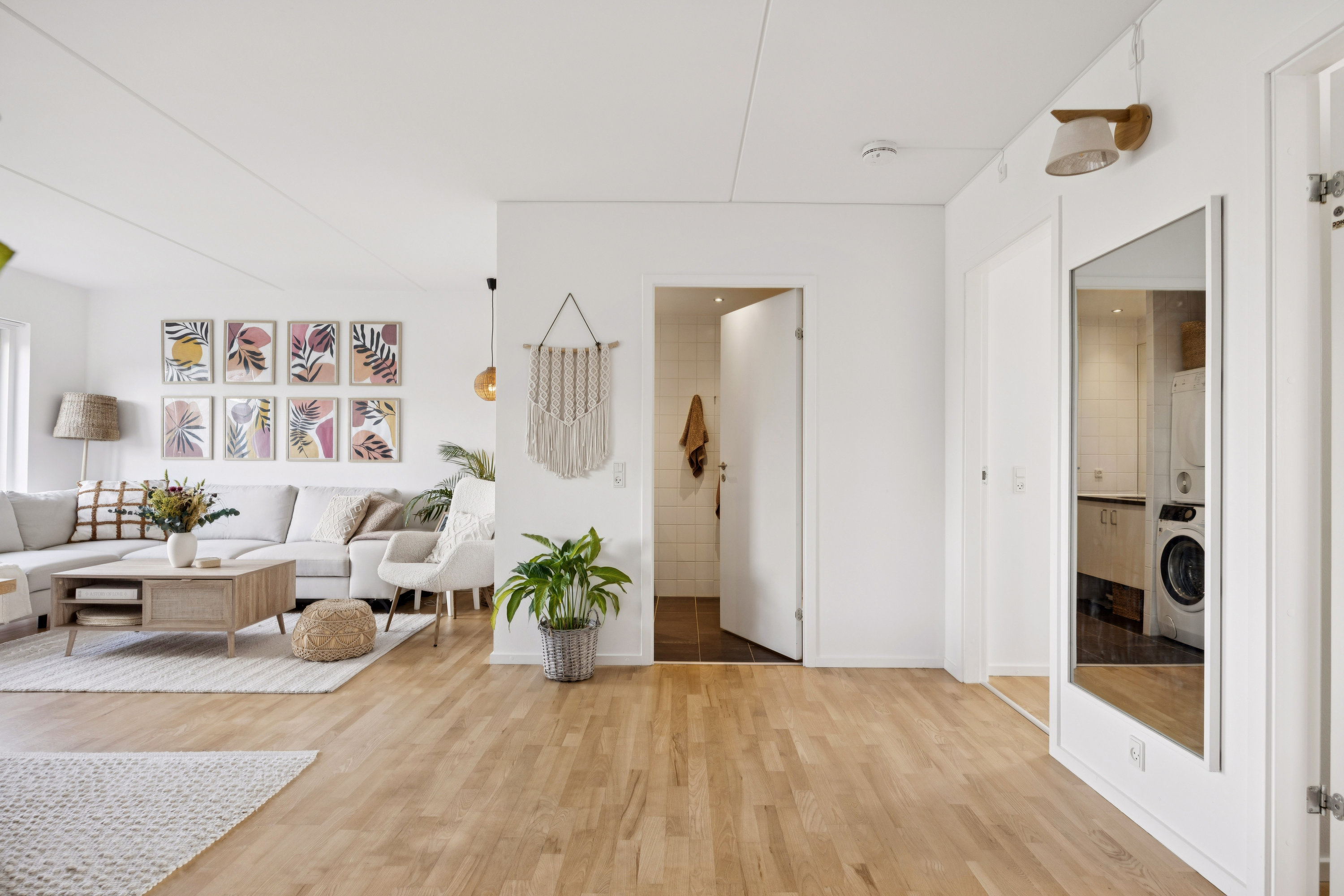 Fremhævet stue billede i fuldskærmstilstand. Billede af Dirch Passers Allé 3, 4. th., 2000 Frederiksberg