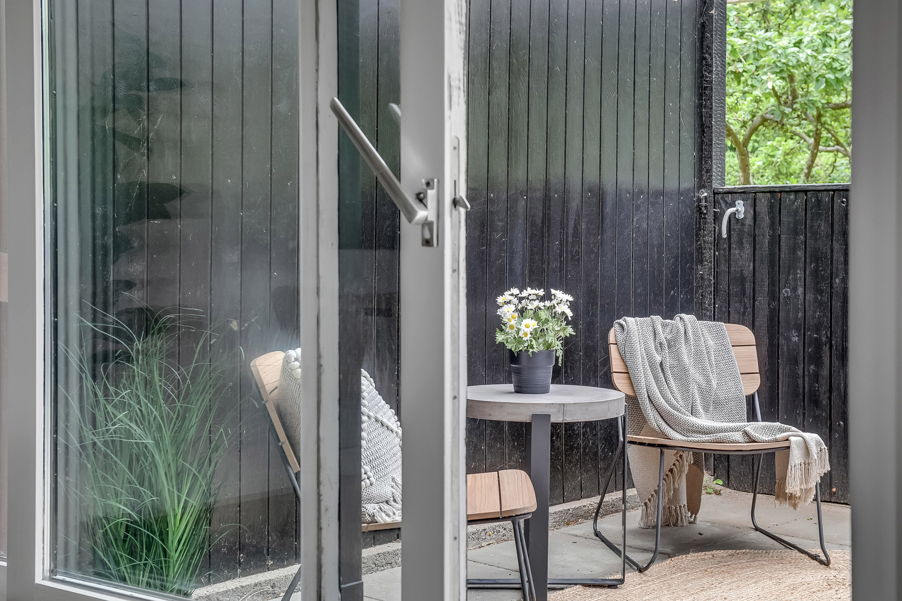 Fremhævet terrasse billede i fuldskærmstilstand. Billede af Styrmandsvænget 72, Hjerting, 6710 Esbjerg V