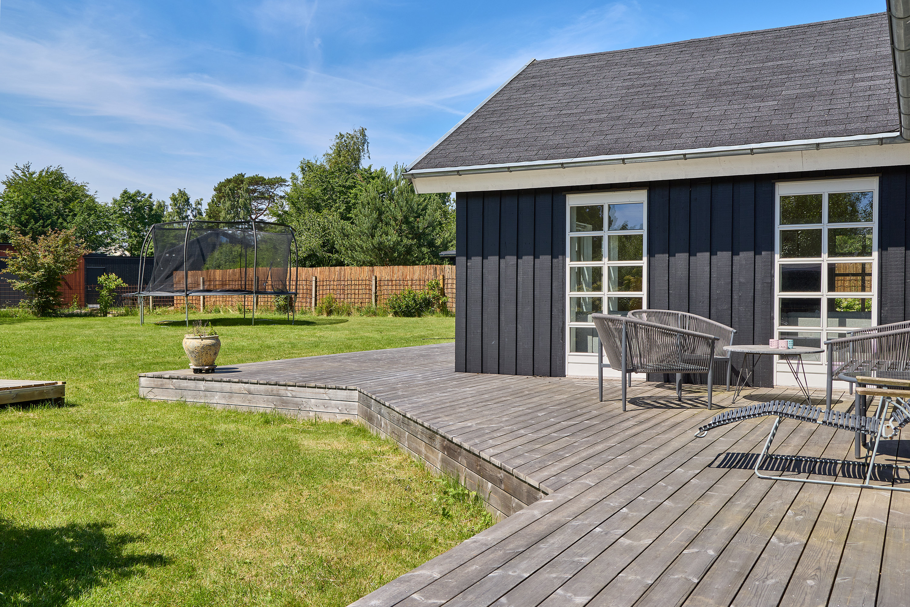 Fremhævet terrasse billede i fuldskærmstilstand. Billede af Tofthøjs-Åsen 36C, Bakkebjerg, 3230 Græsted