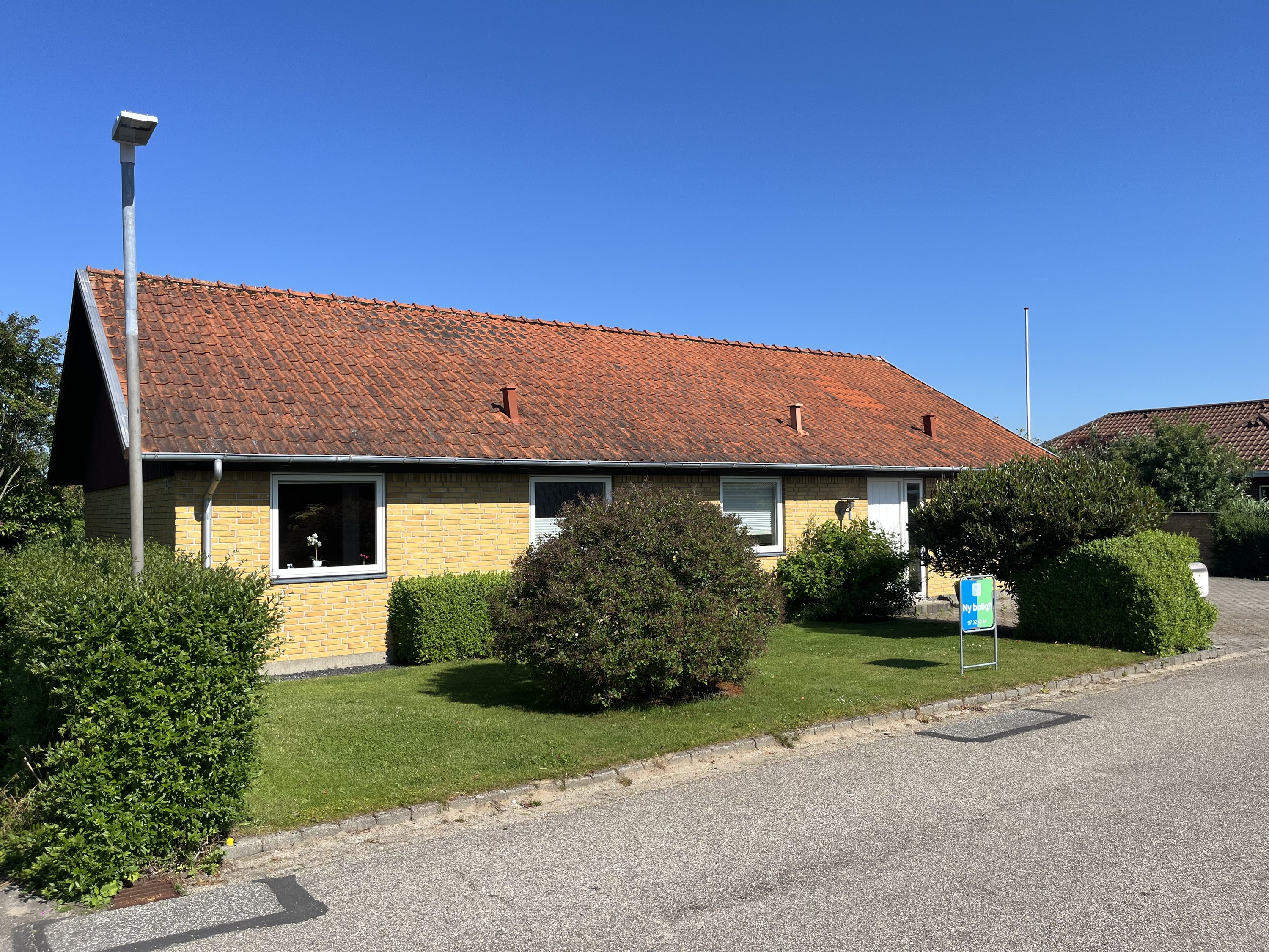 Fremhævet  billede i fuldskærmstilstand. Billede af Enebærvej 4, Rindum, 6950 Ringkøbing