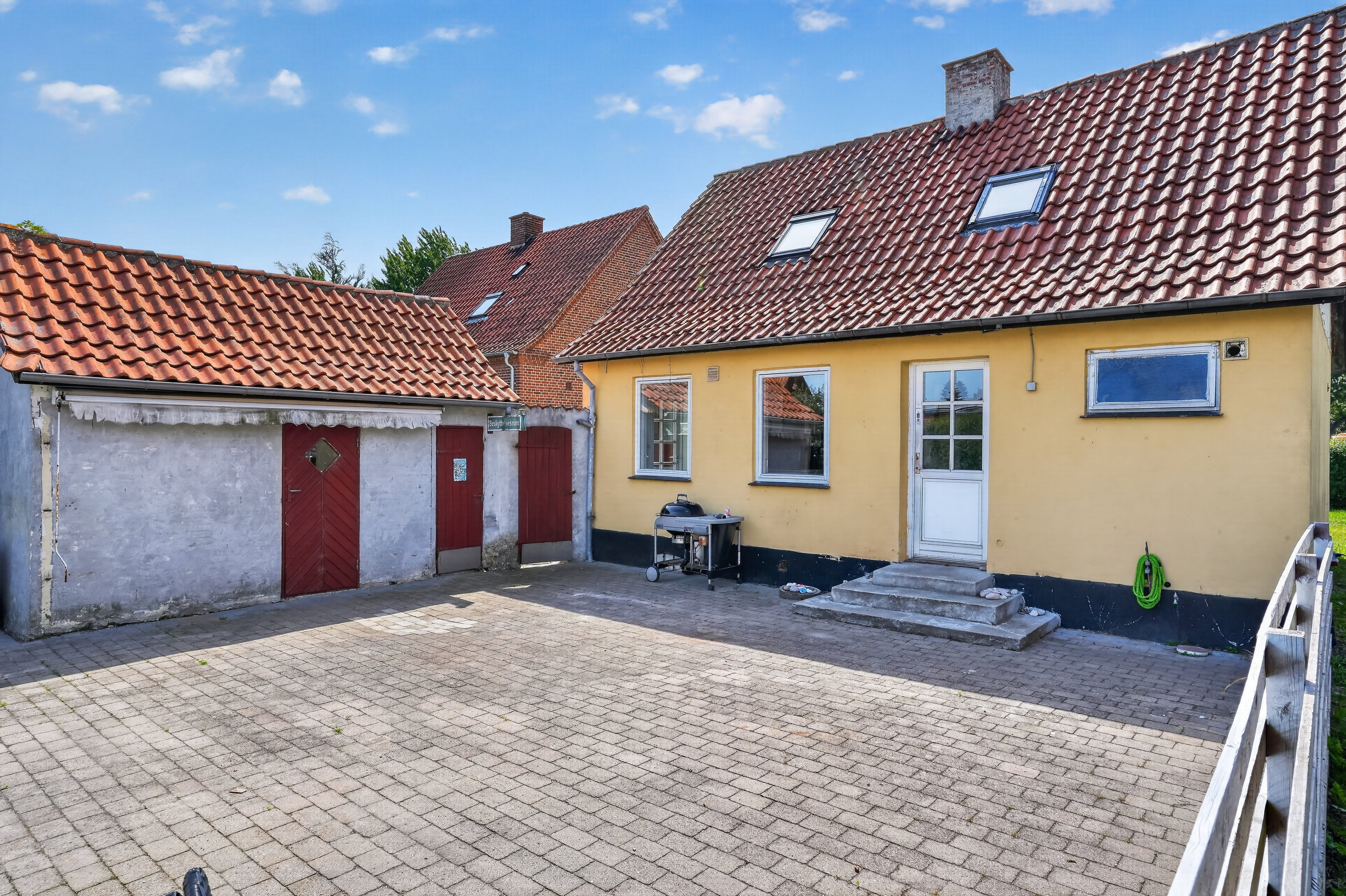Fremhævet terrasse billede i fuldskærmstilstand. Billede af Egebjerg Hovedgade 17, Egebjerg, 4500 Nykøbing Sj