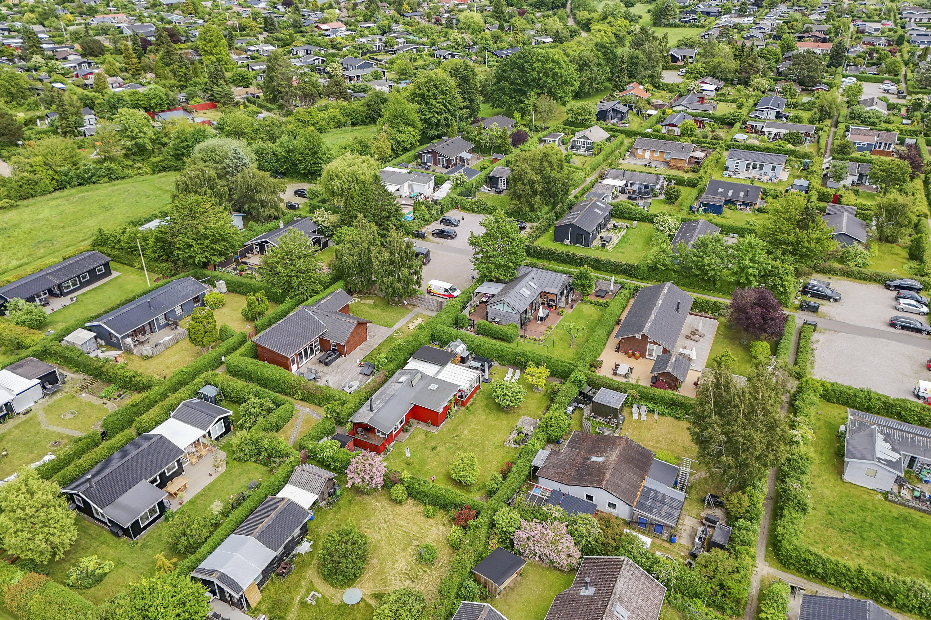 Fremhævet luftfoto billede i fuldskærmstilstand. Billede af Asynjevej 47, 2740 Skovlunde